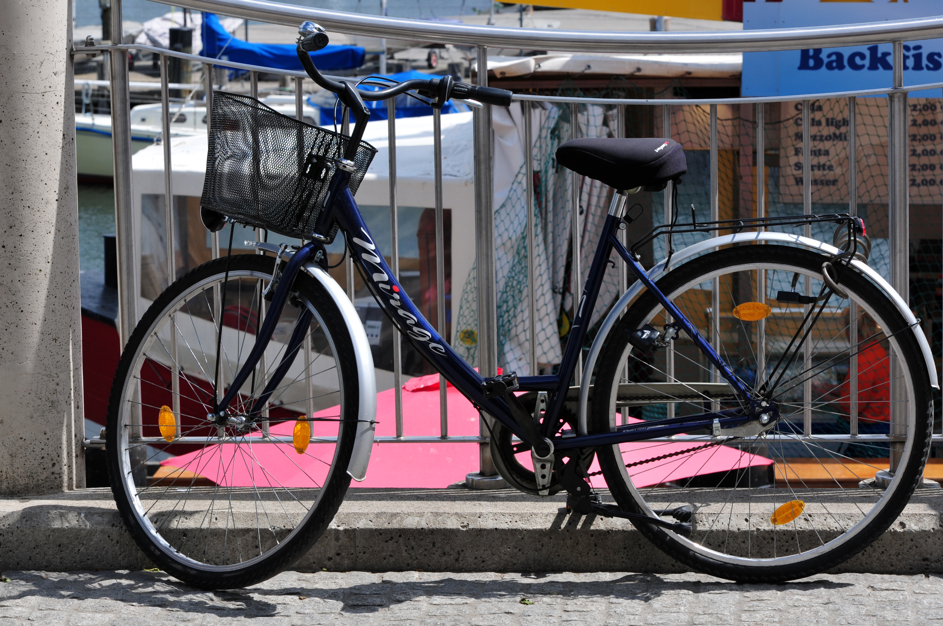 12-06-09-fahrrad-by-ralfr-03