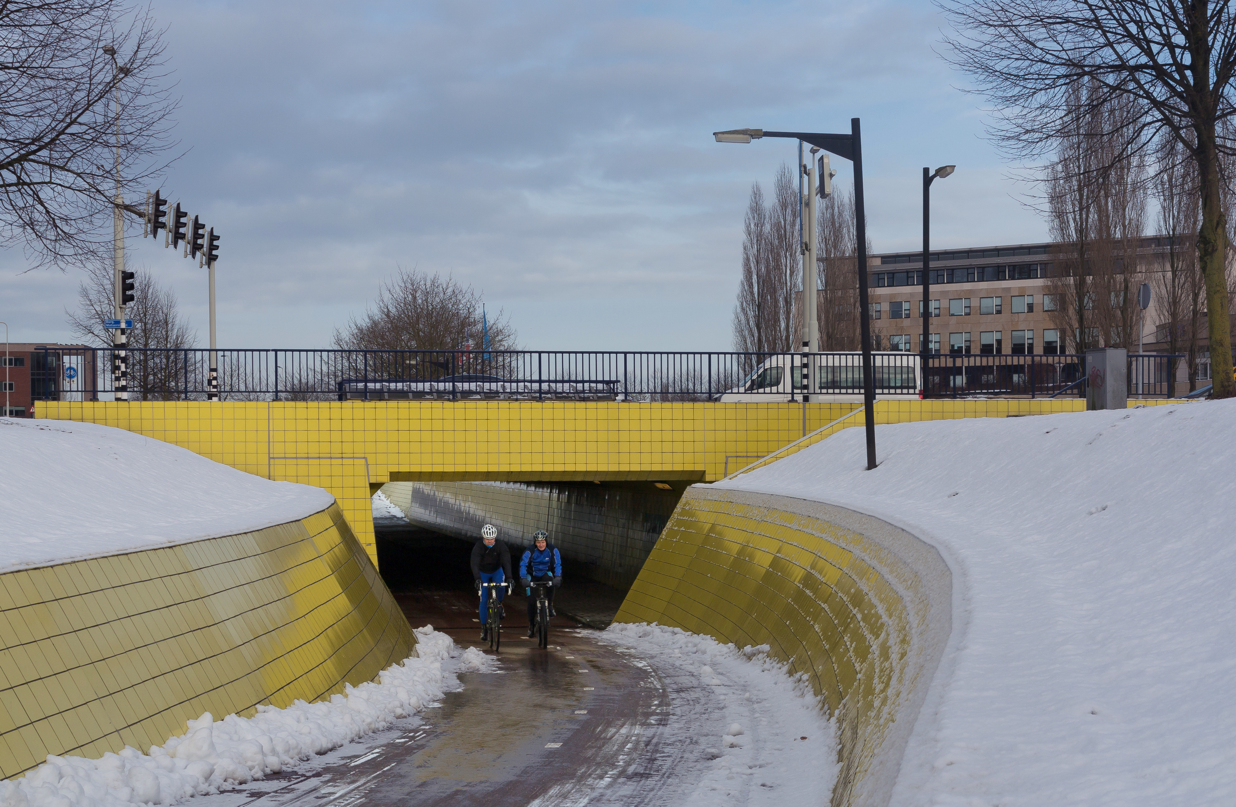 Arnhem-De Laar, de OHRA-tunnel (voor fietsers) met sneeuw foto14 2017-01-15 13.17