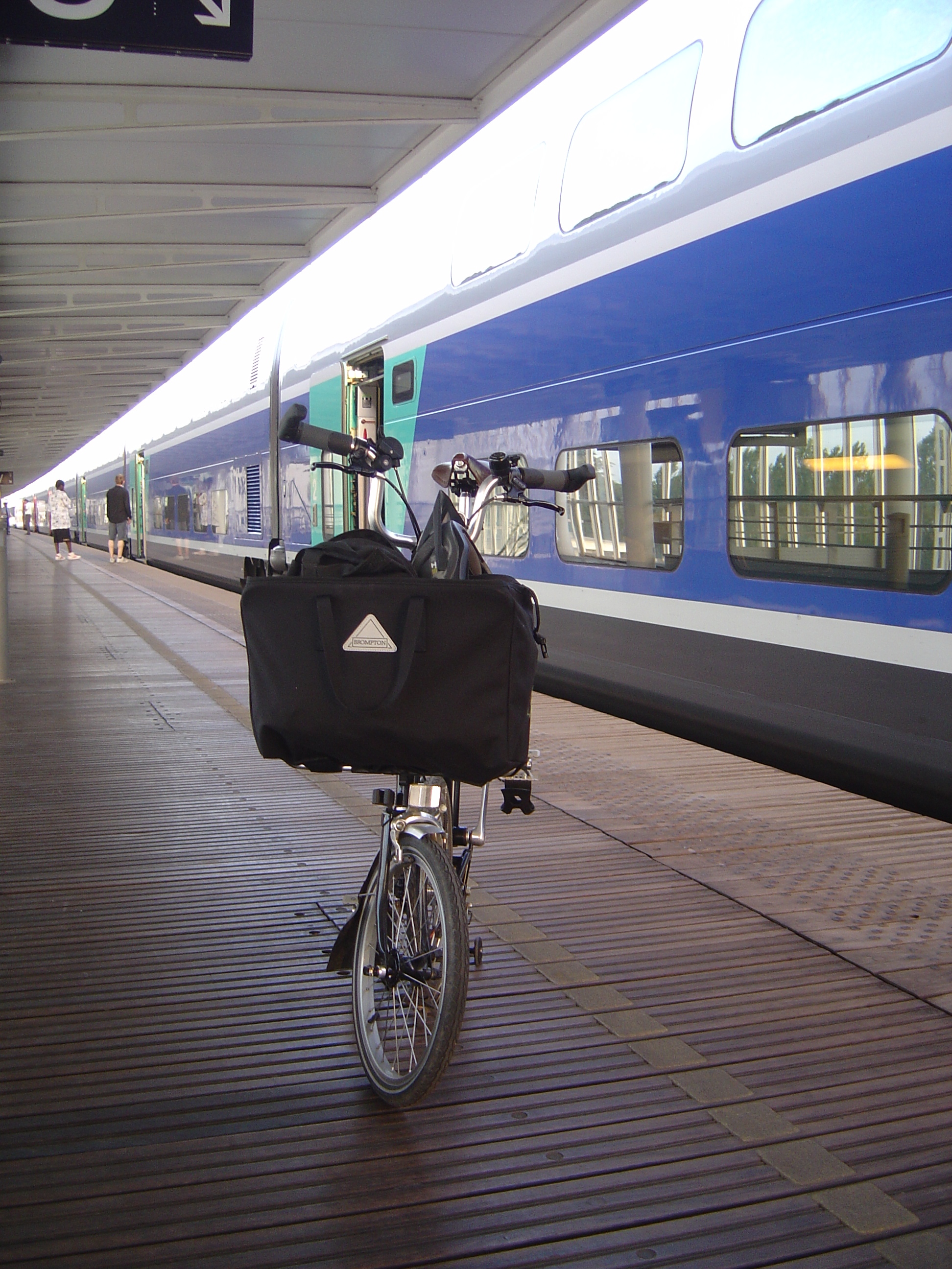 Brompton tgv avignon