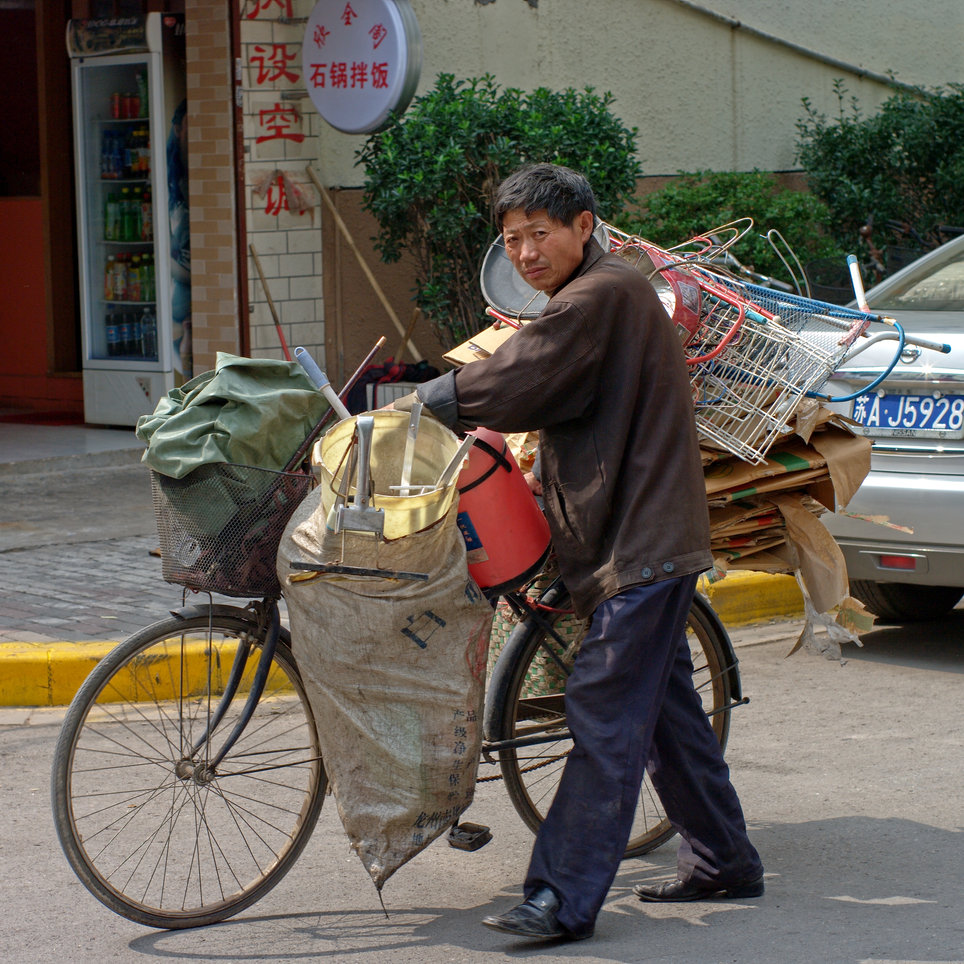 Loaded bi-cycle