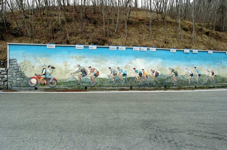 Bordano murale mitologico del ciclismo 08032008 24
