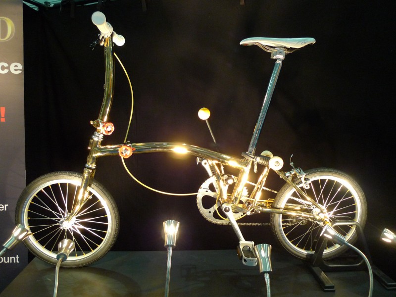 Modified-gold-plated-brompton-bicycle-bling