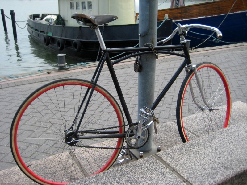 Old school truss frame