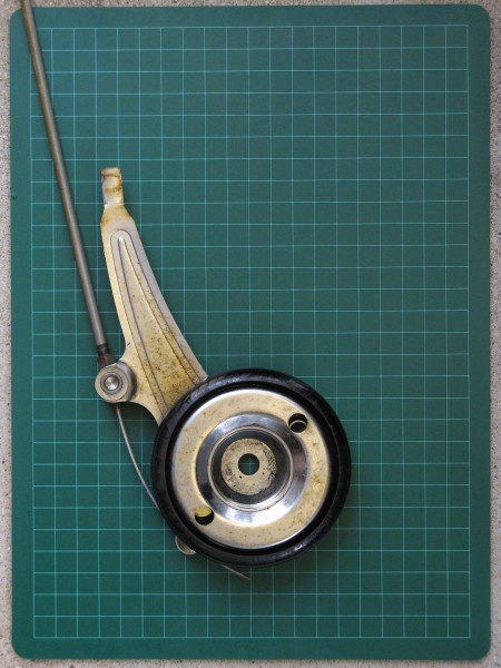 SERVO-BRAKE (for bicycle front wheel)c