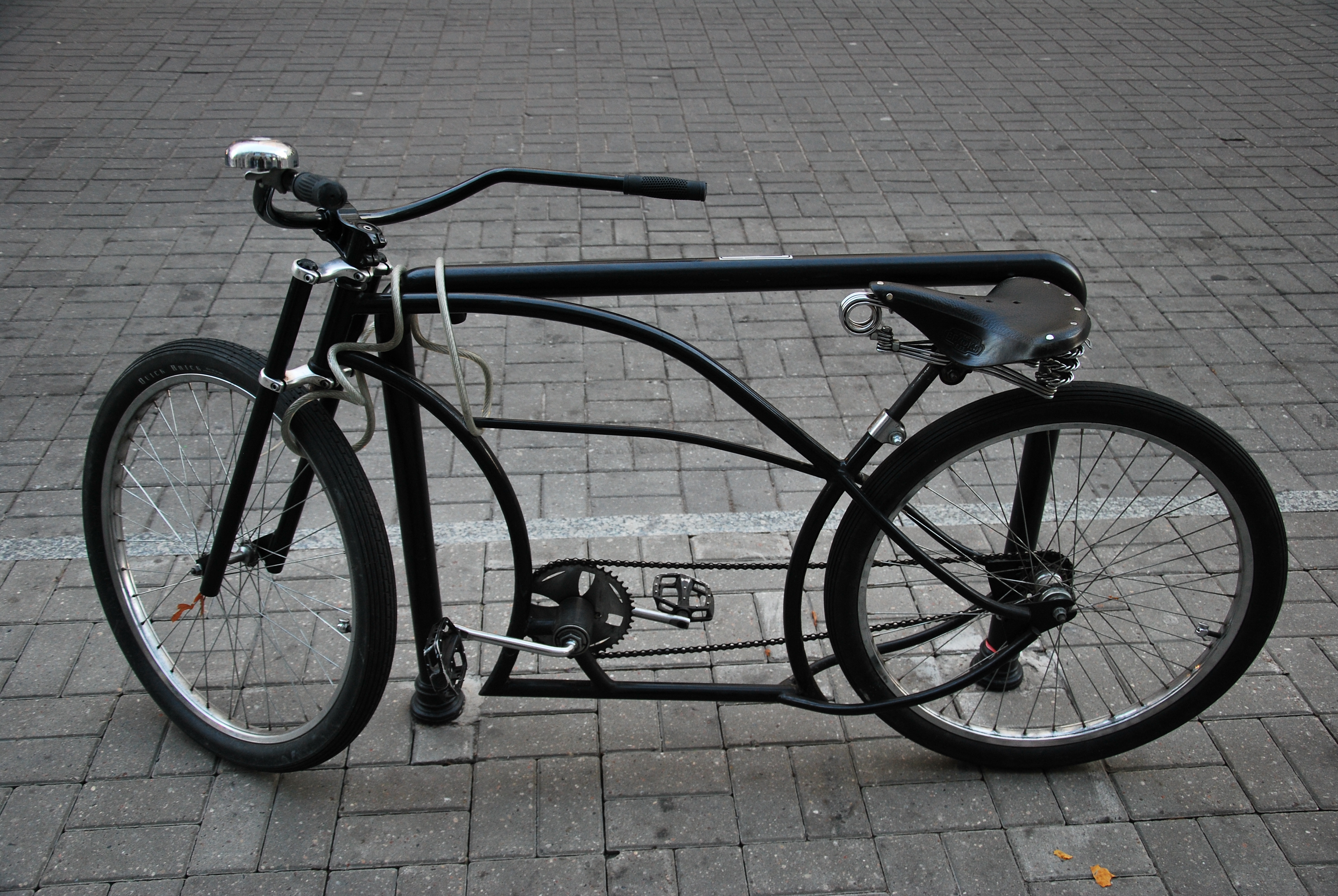 Unusual bike, Łódź Piotrkowska Street