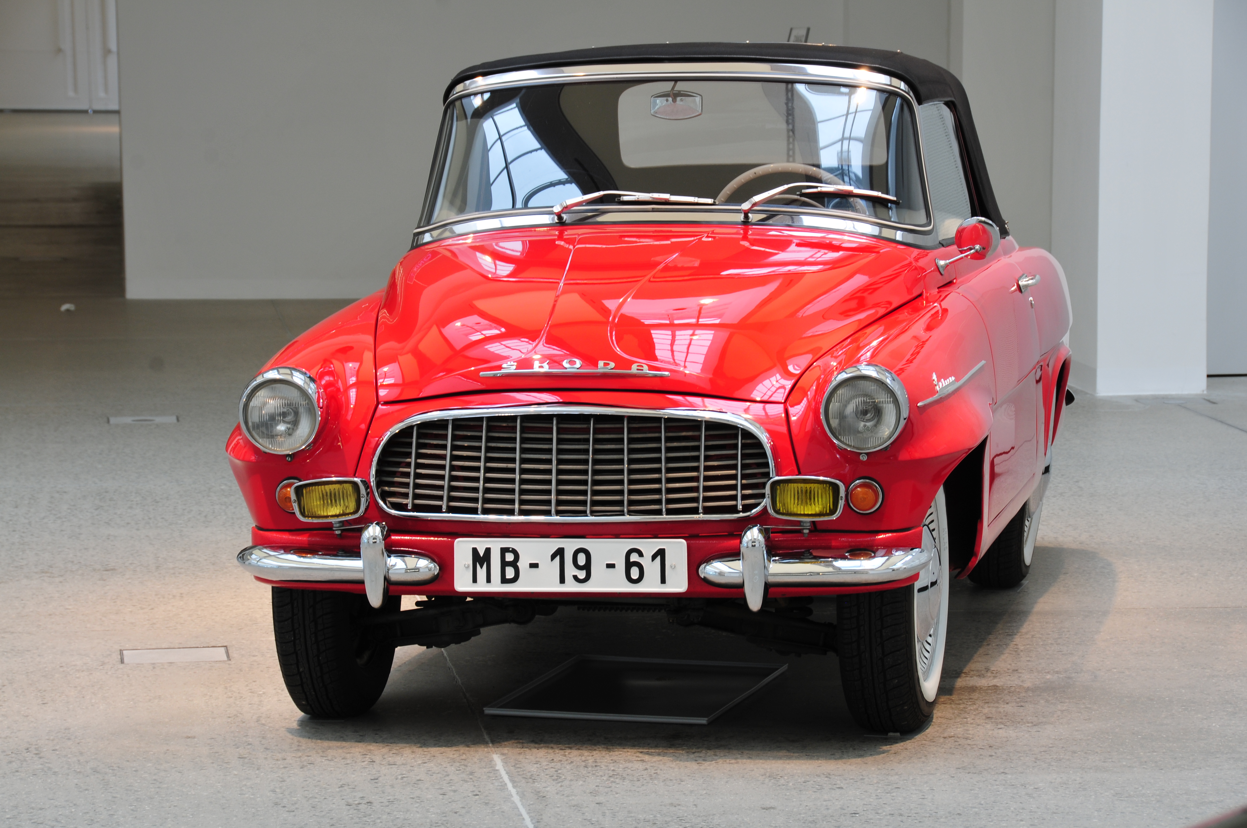 13-04-05-Skoda Museum Mladá Boleslav by RalfR-194