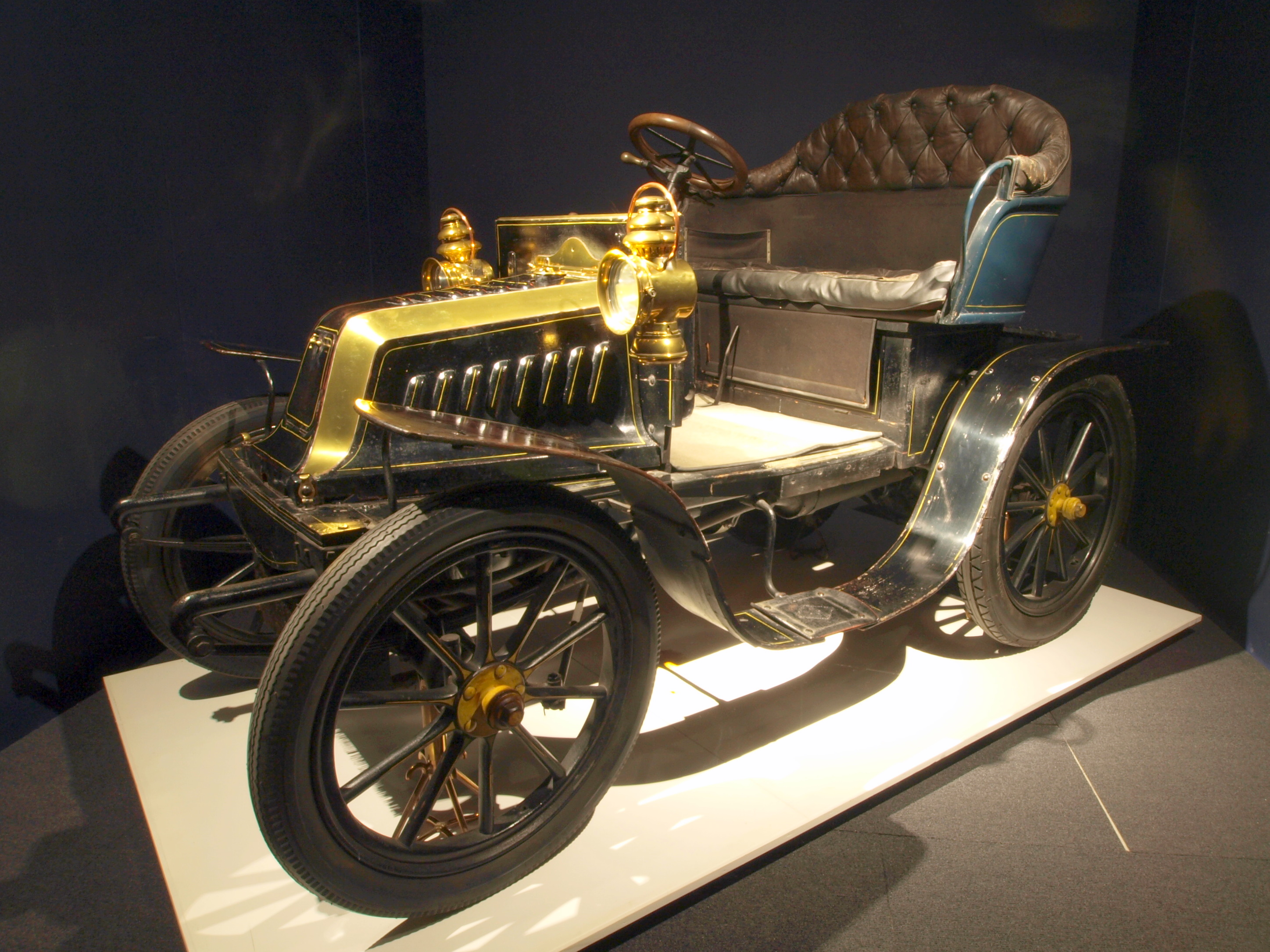1901 Darracq 8-HP Two-seater photo2