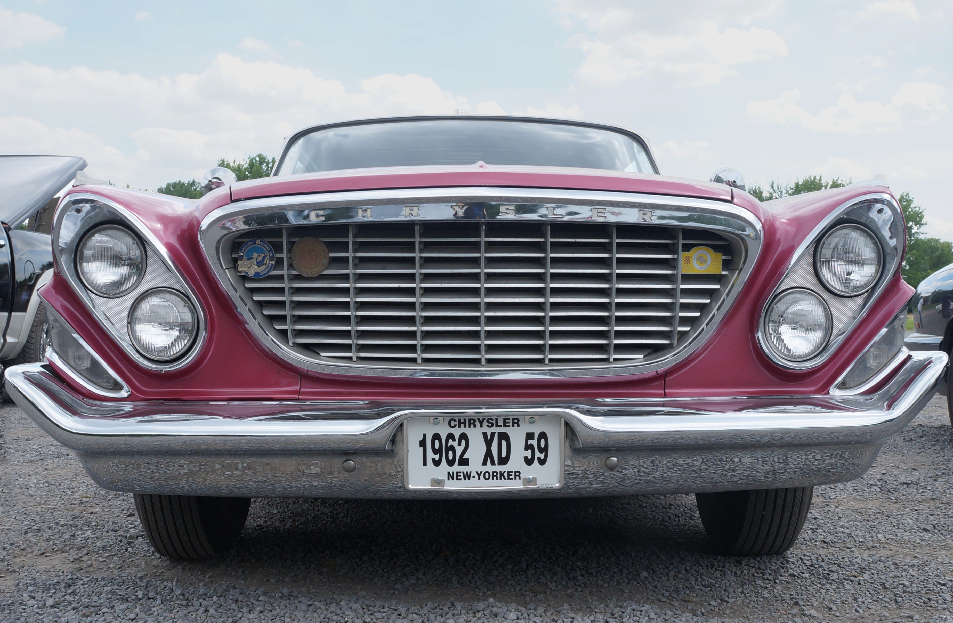 1961 Chrysler New Yorker, front view (low)