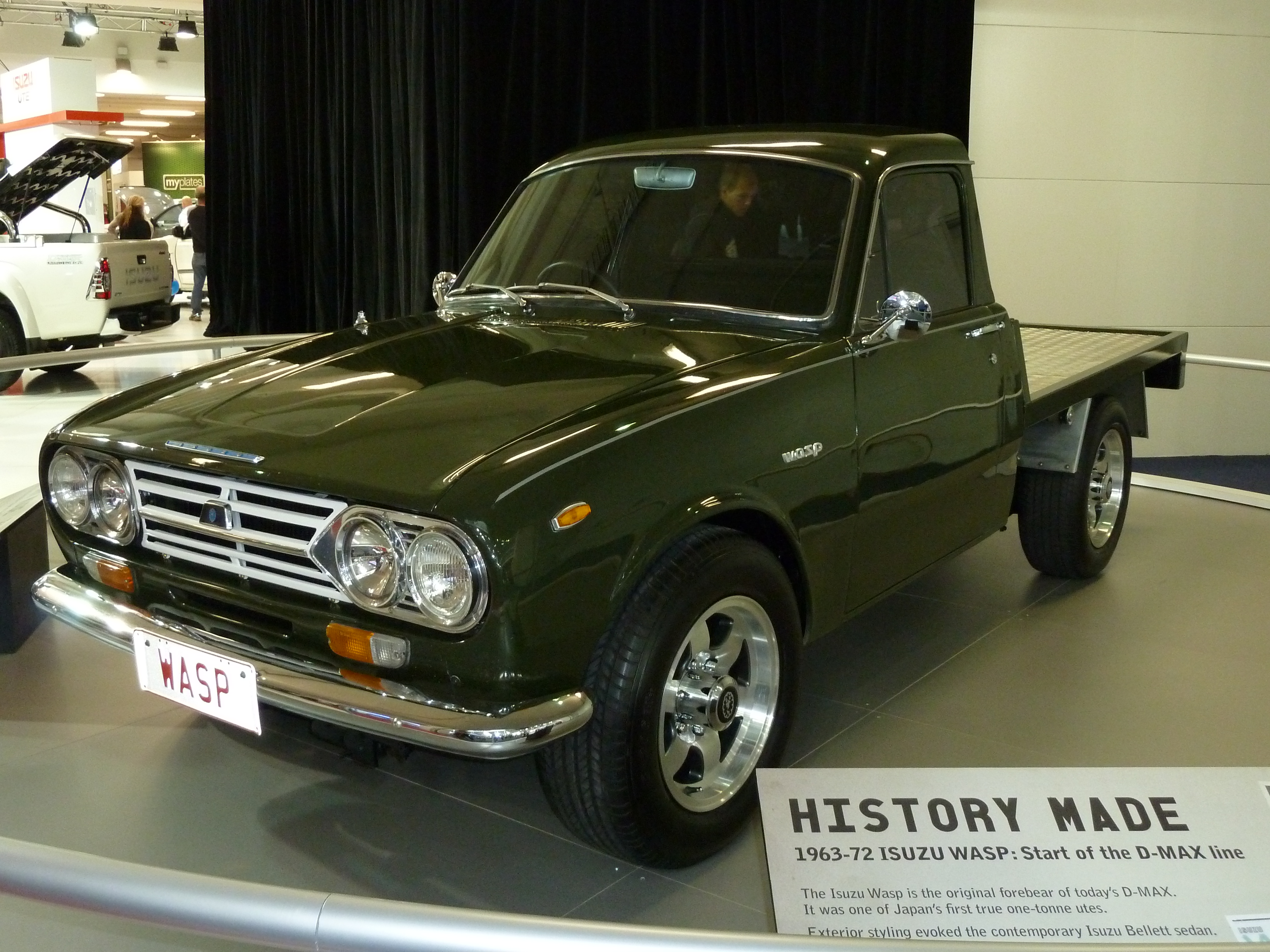 1965 Isuzu Wasp (KR20) cab chassis (2010-10-16) 02