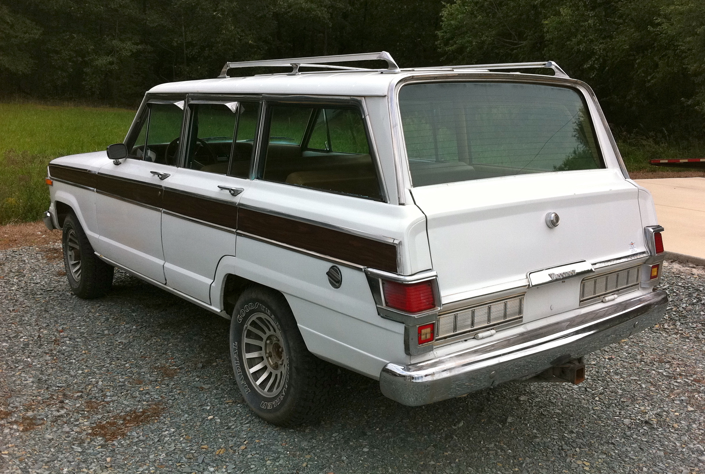 1979 Jeep Wagoneer white NC