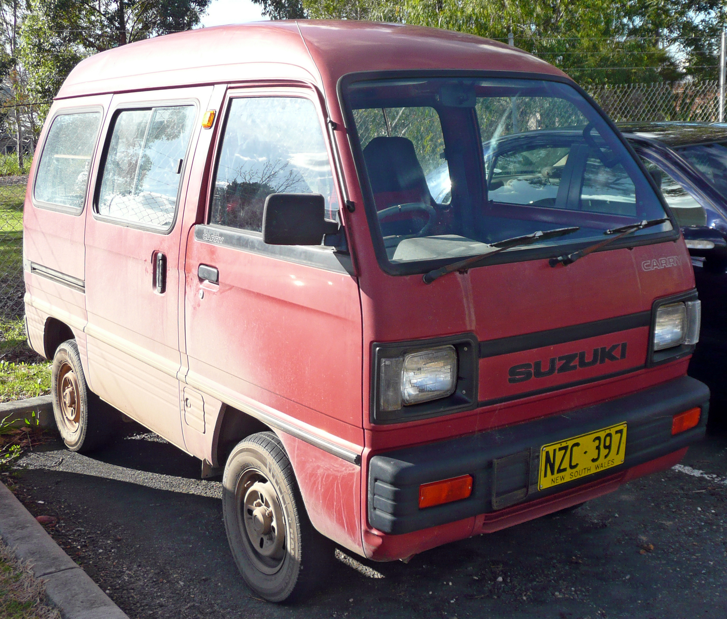 1985-1991 Suzuki Carry (SK410) TX van 02