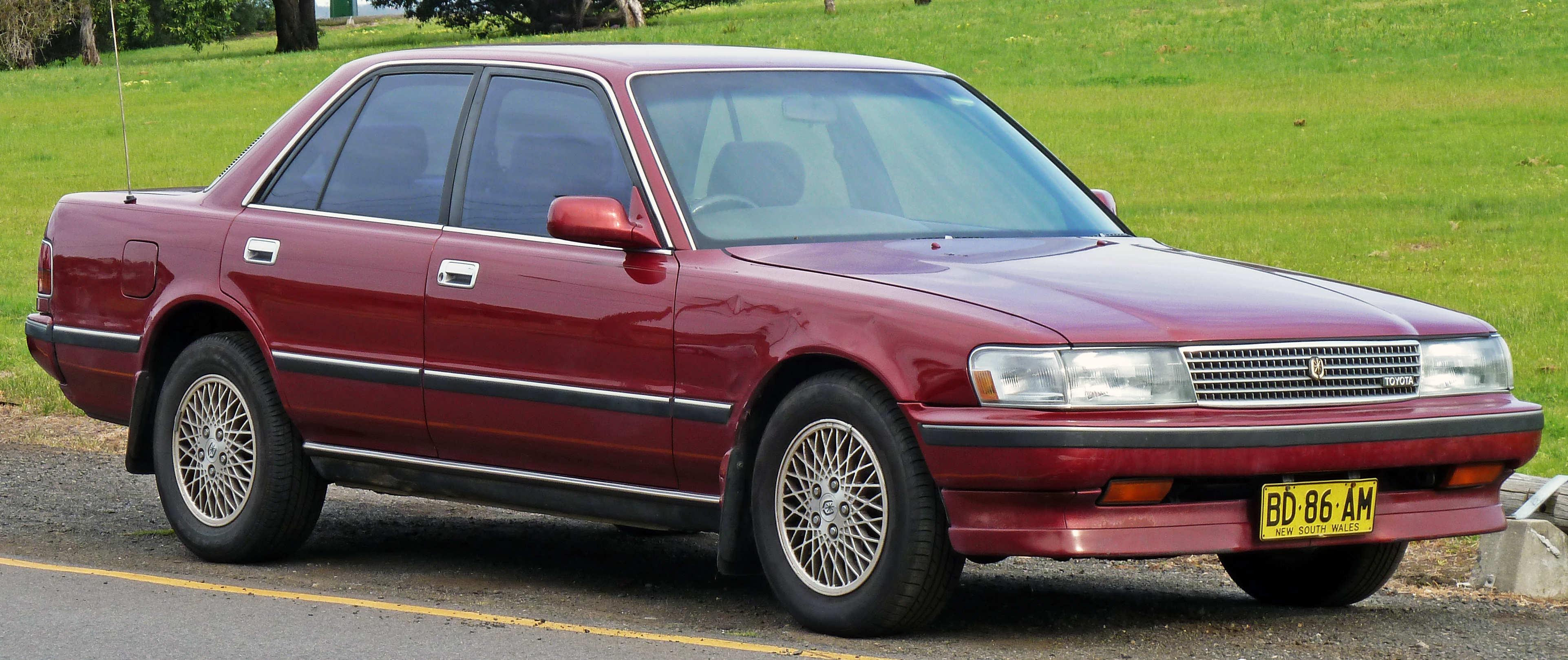 1988-1990 Toyota Cressida (MX83R) GLX sedan 01