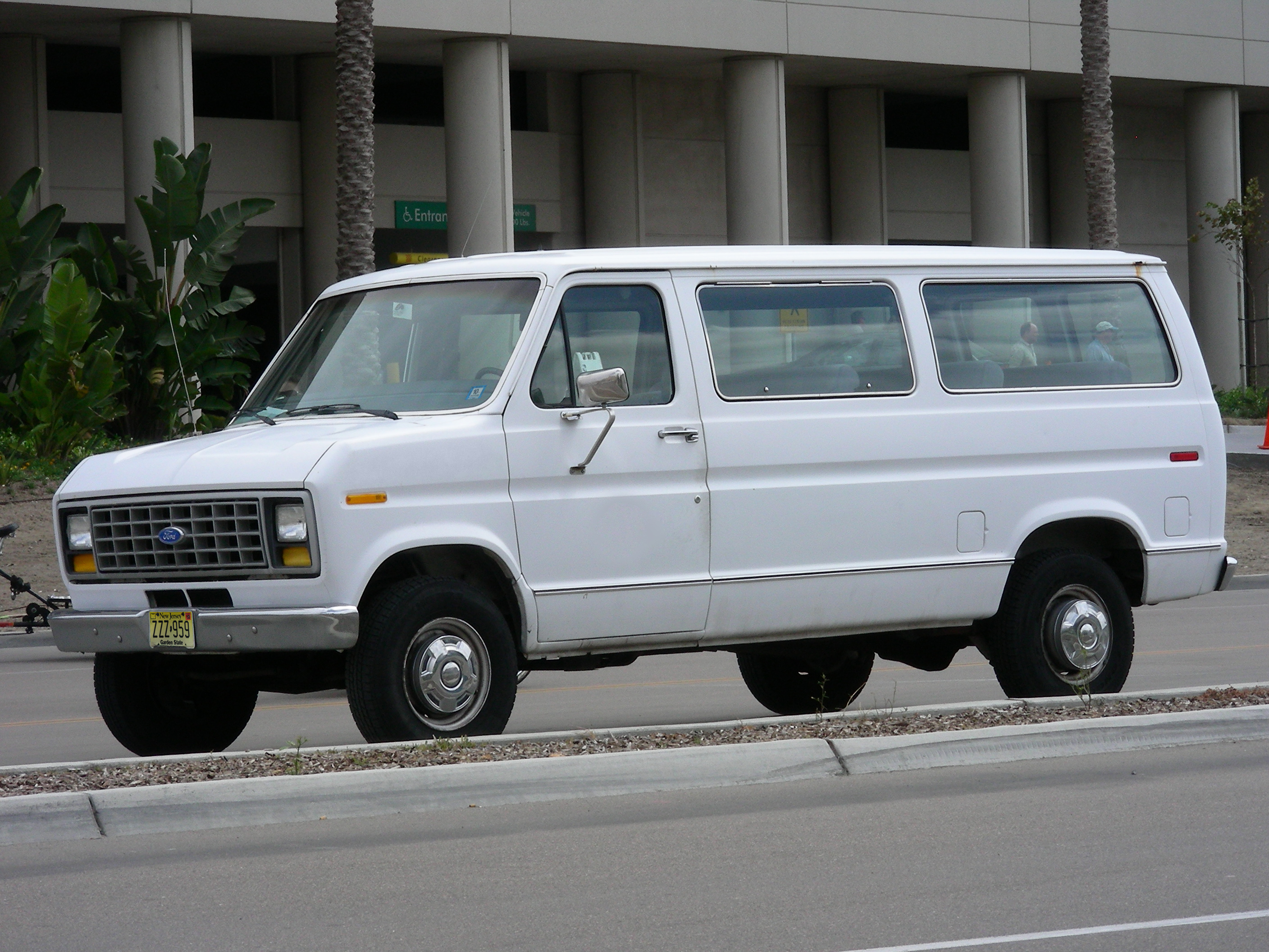 1991 Ford Club Wagon