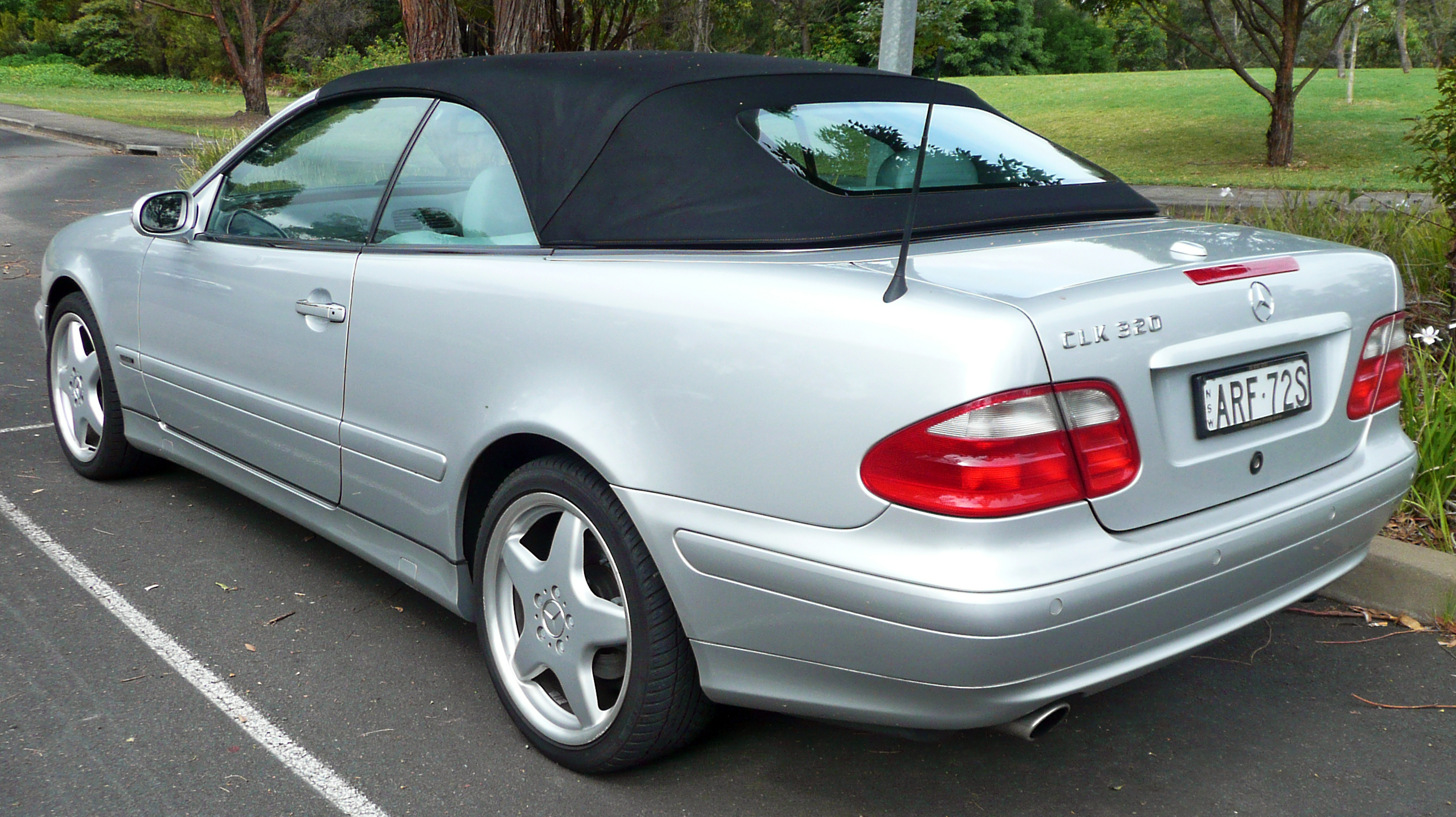 2000-2003 Mercedes-Benz CLK 320 (A208) Elegance cabriolet 02