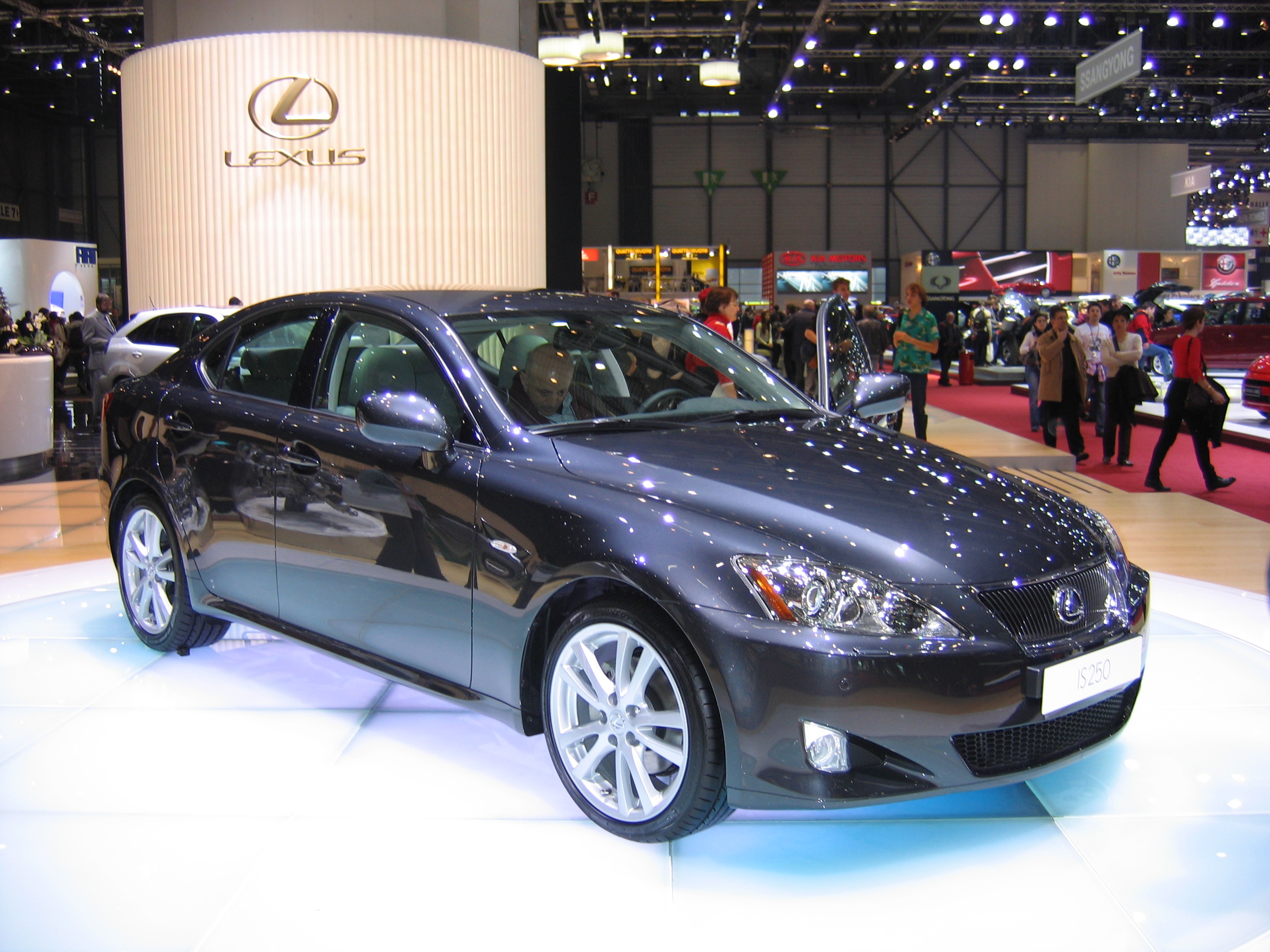 2006-03-03 Motorshow Geneva 020