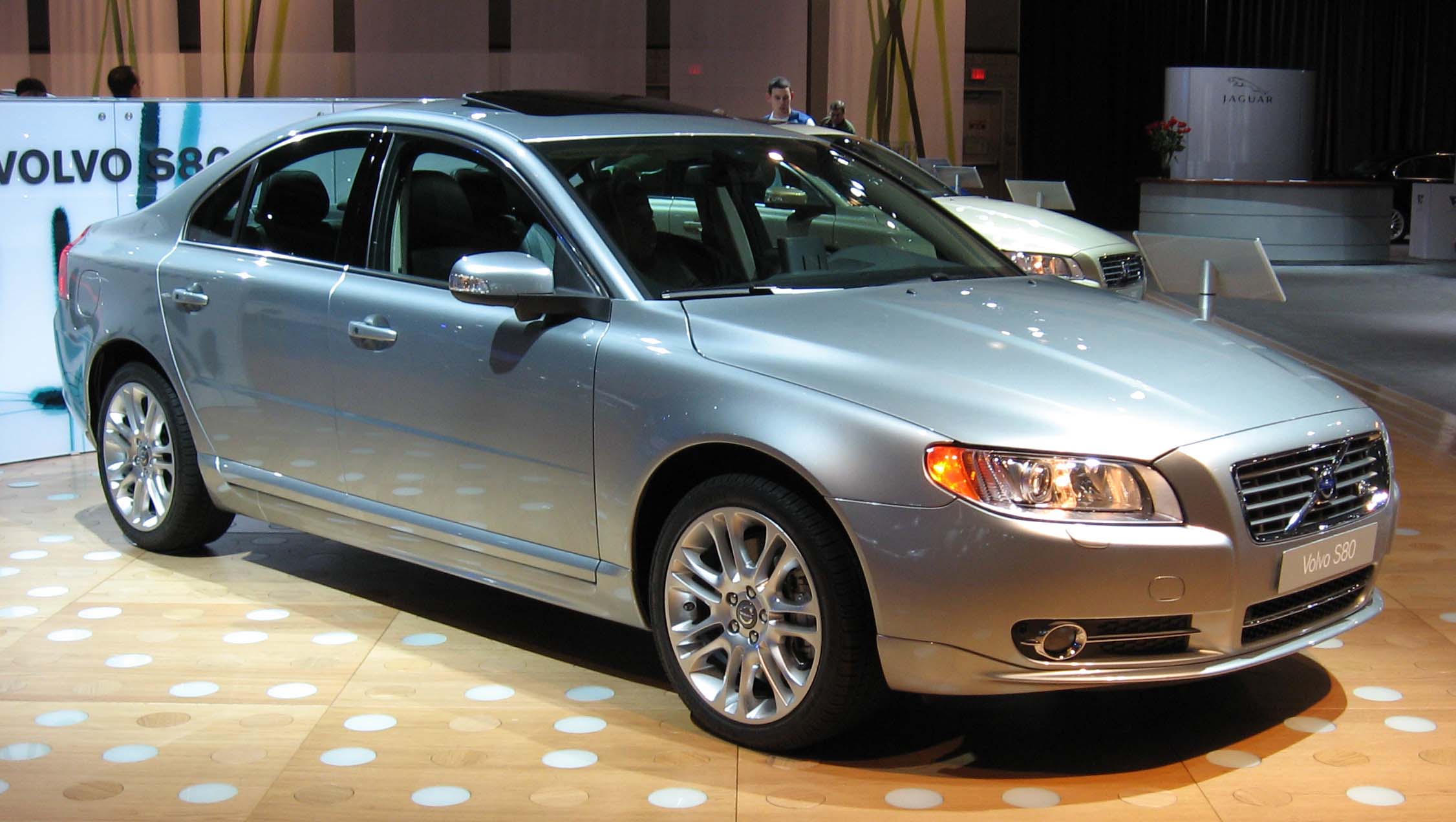 2007-Volvo-S80-DC