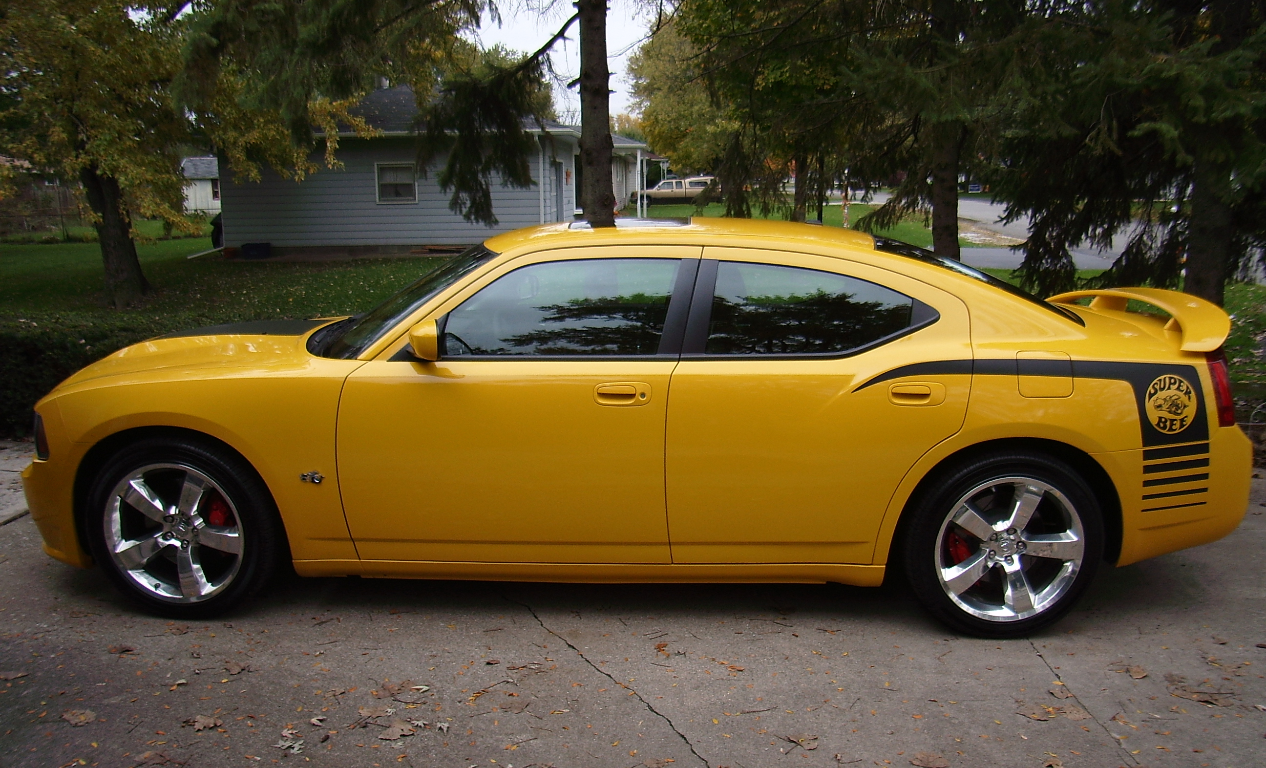 2007 Dodge Charger SRT-8 Super Bee