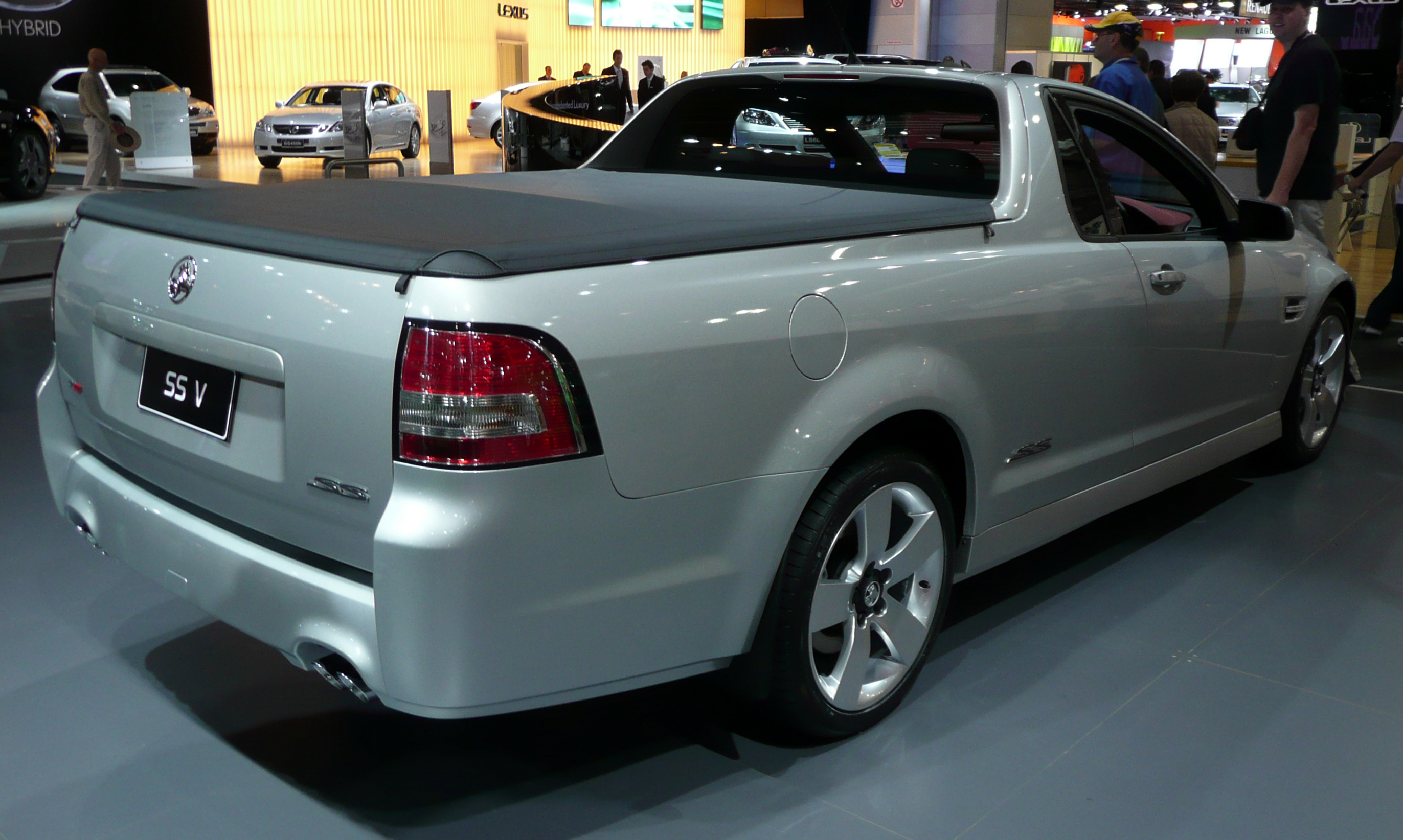 2007 Holden VE Ute SS V-Series 01