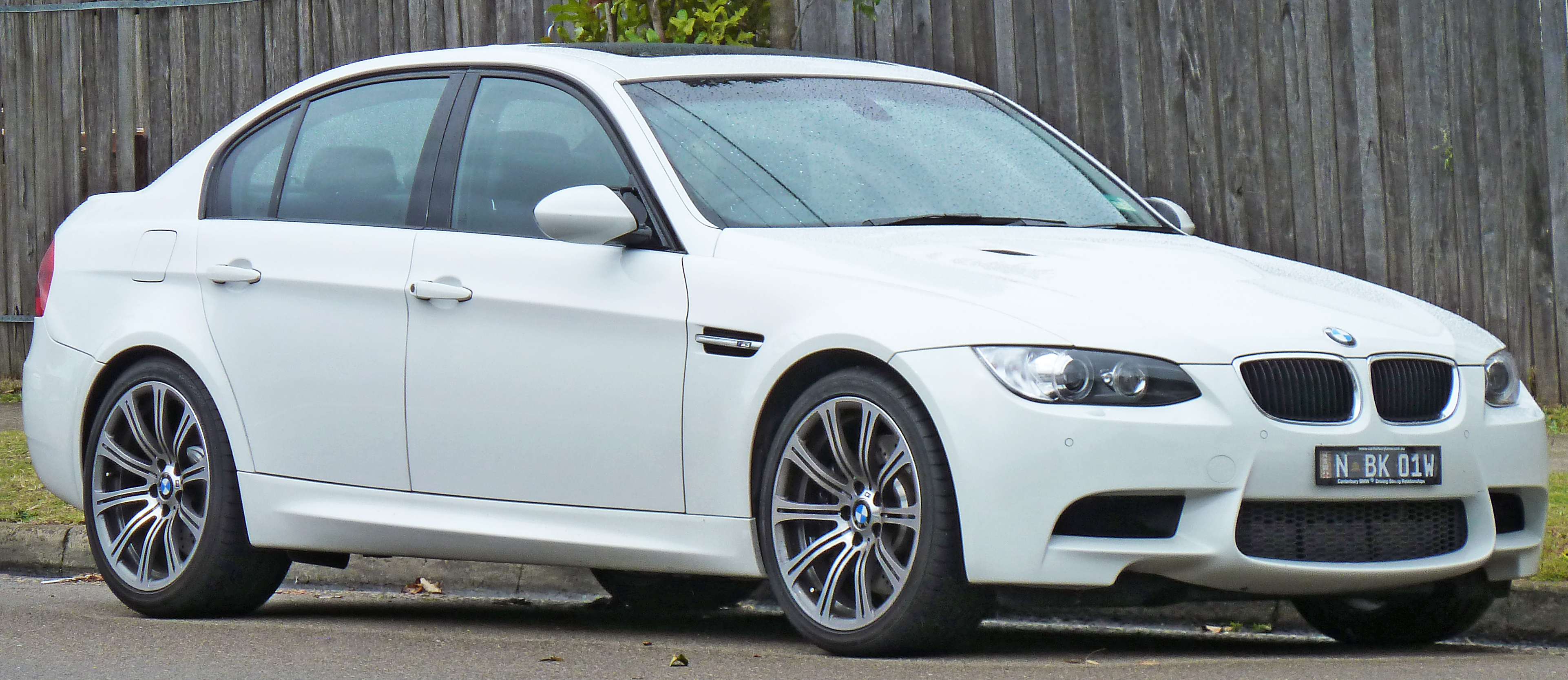 2008-2010 BMW M3 (E90) sedan 04
