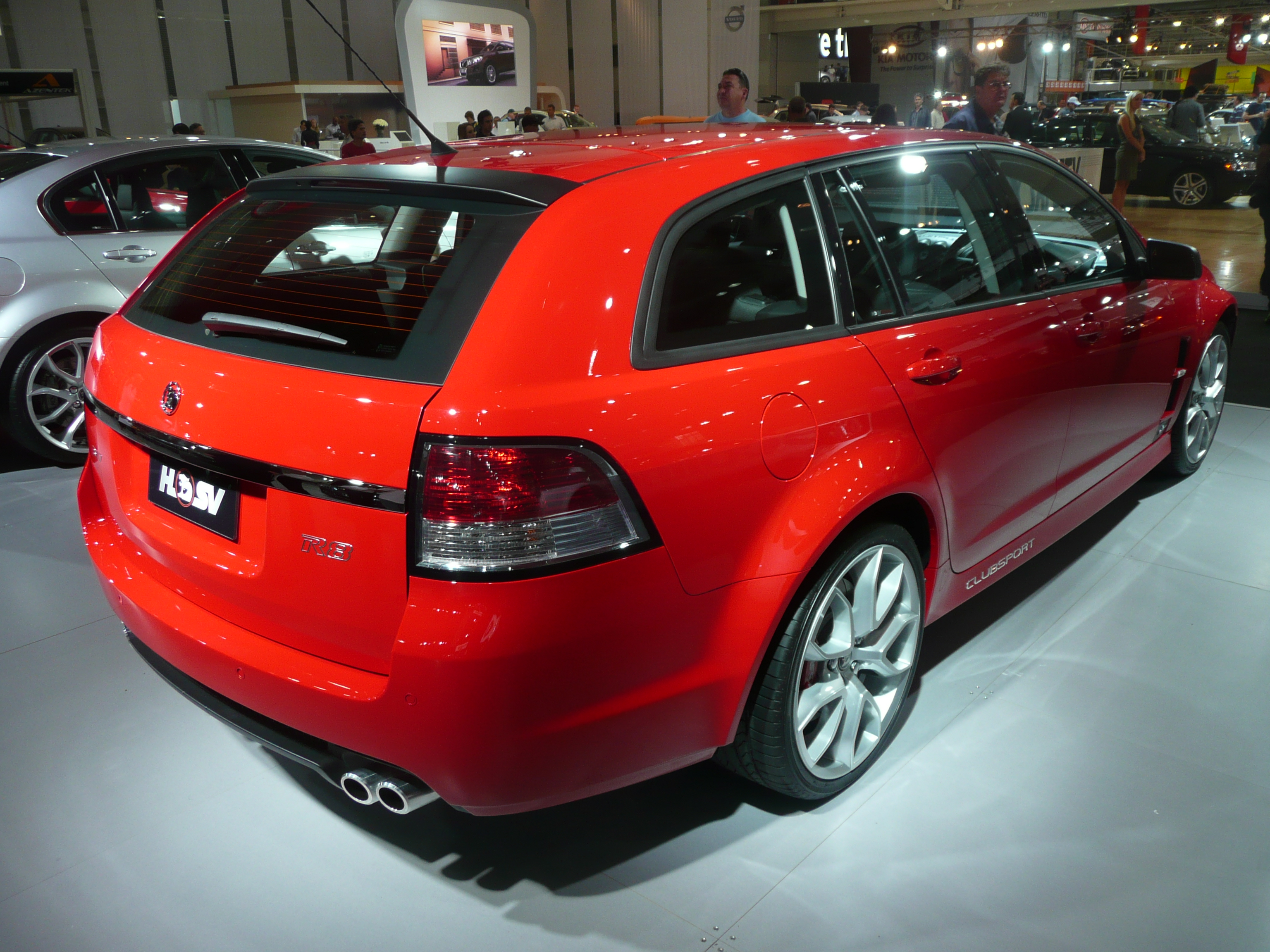 2008 HSV Clubsport (E Series) R8 Tourer 01