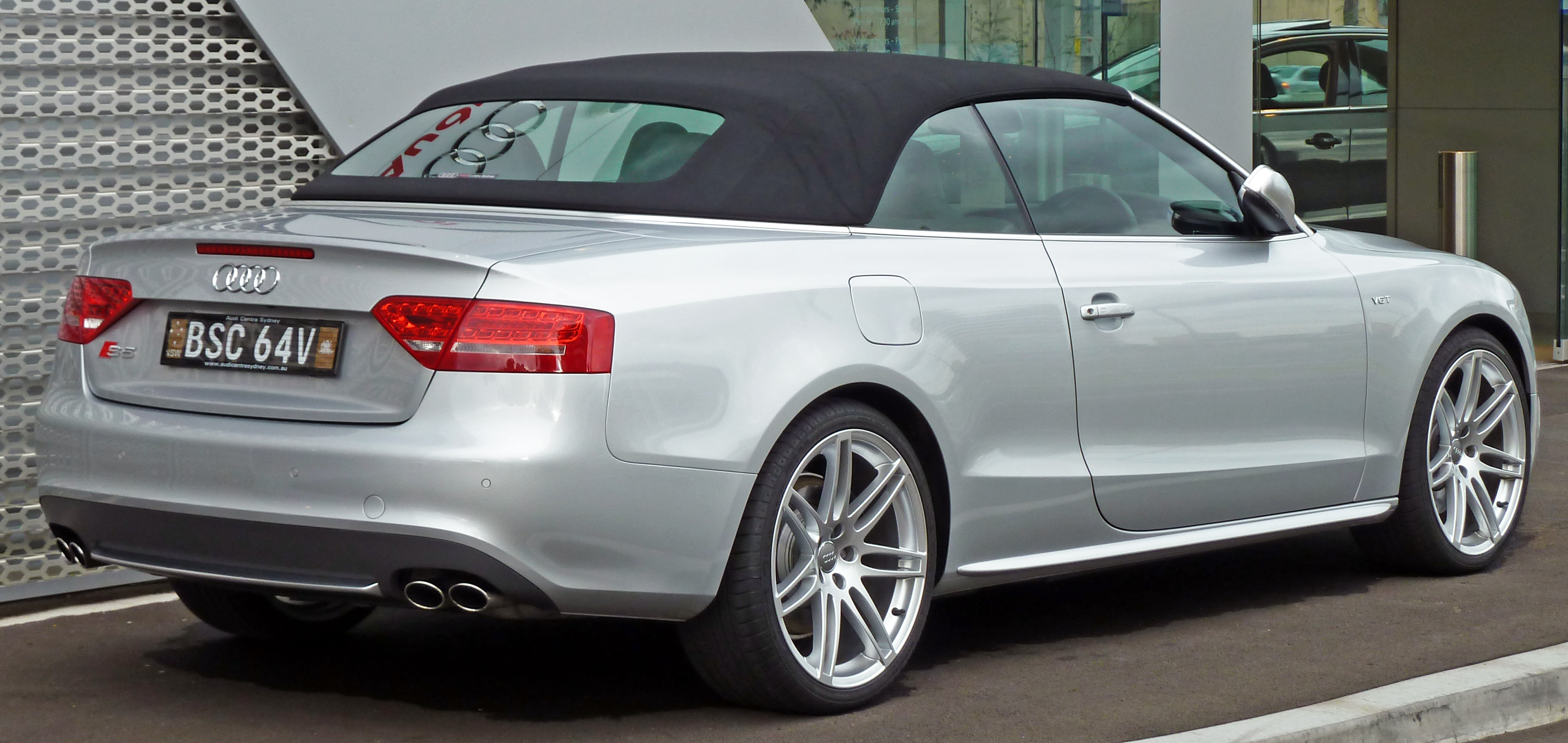 2009 Audi S5 (8T) cabriolet 02