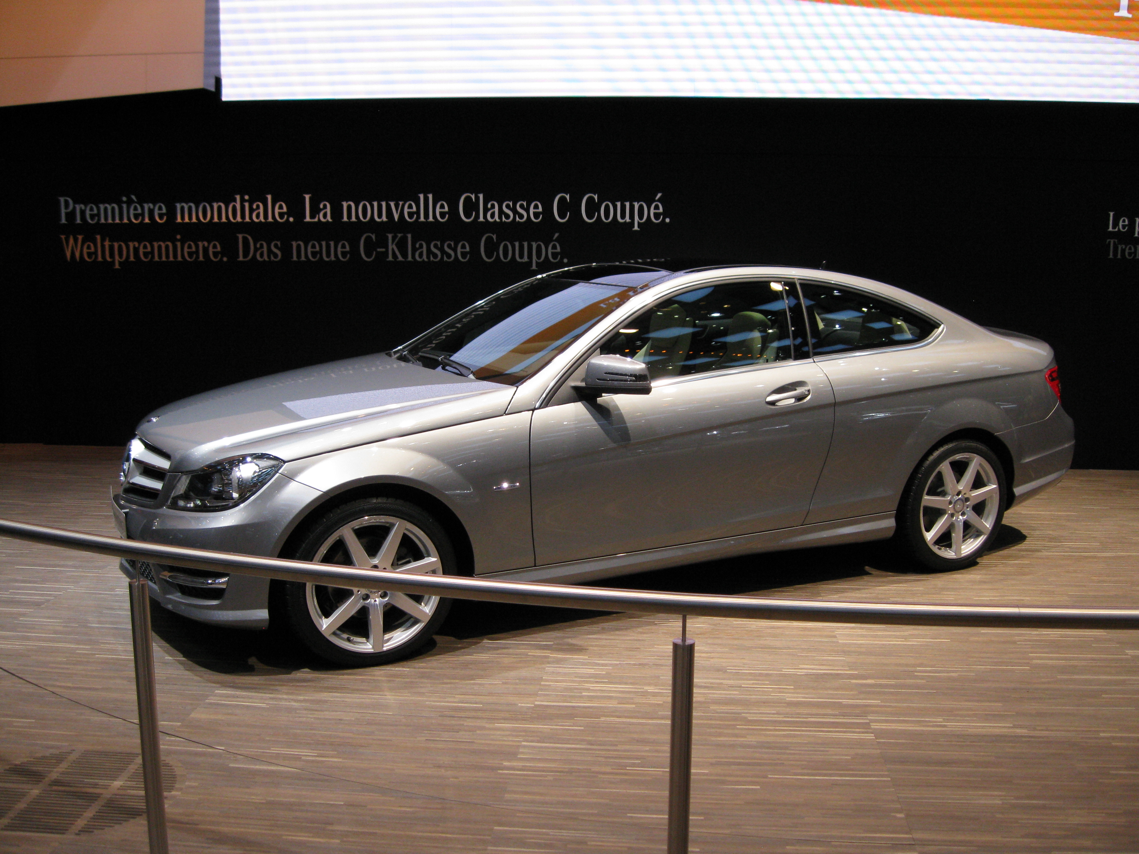 2011-03-04 Autosalon Genf 1284