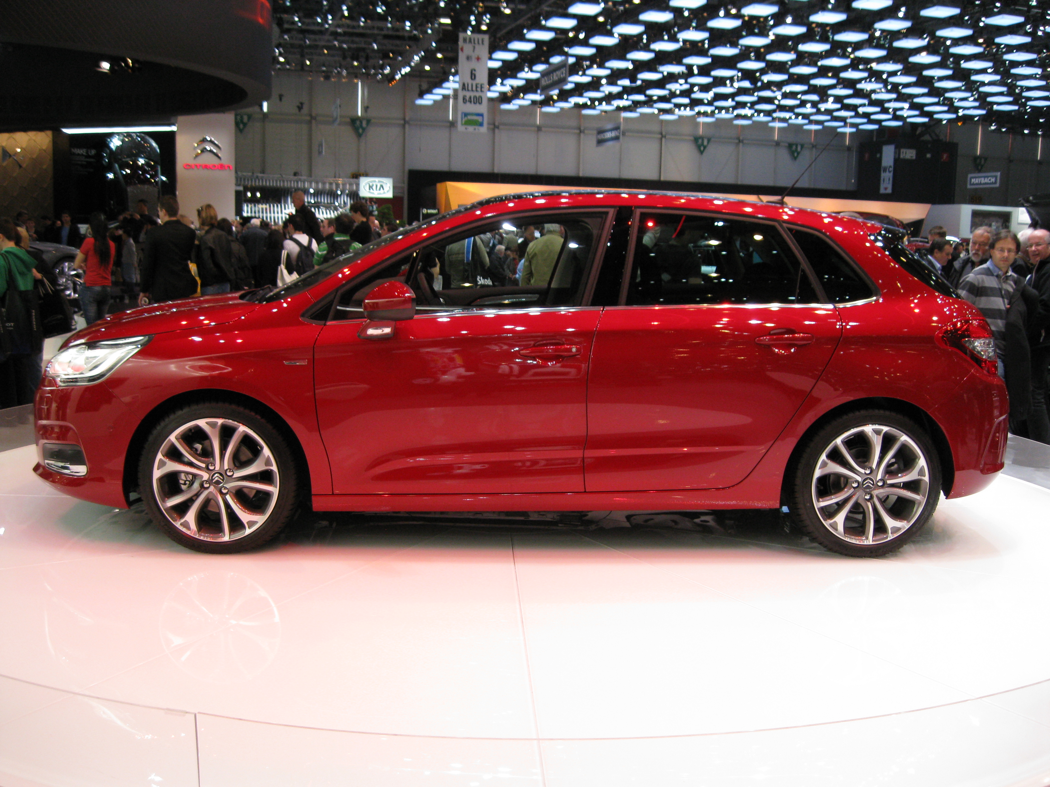 2011-03-04 Autosalon Genf 1314