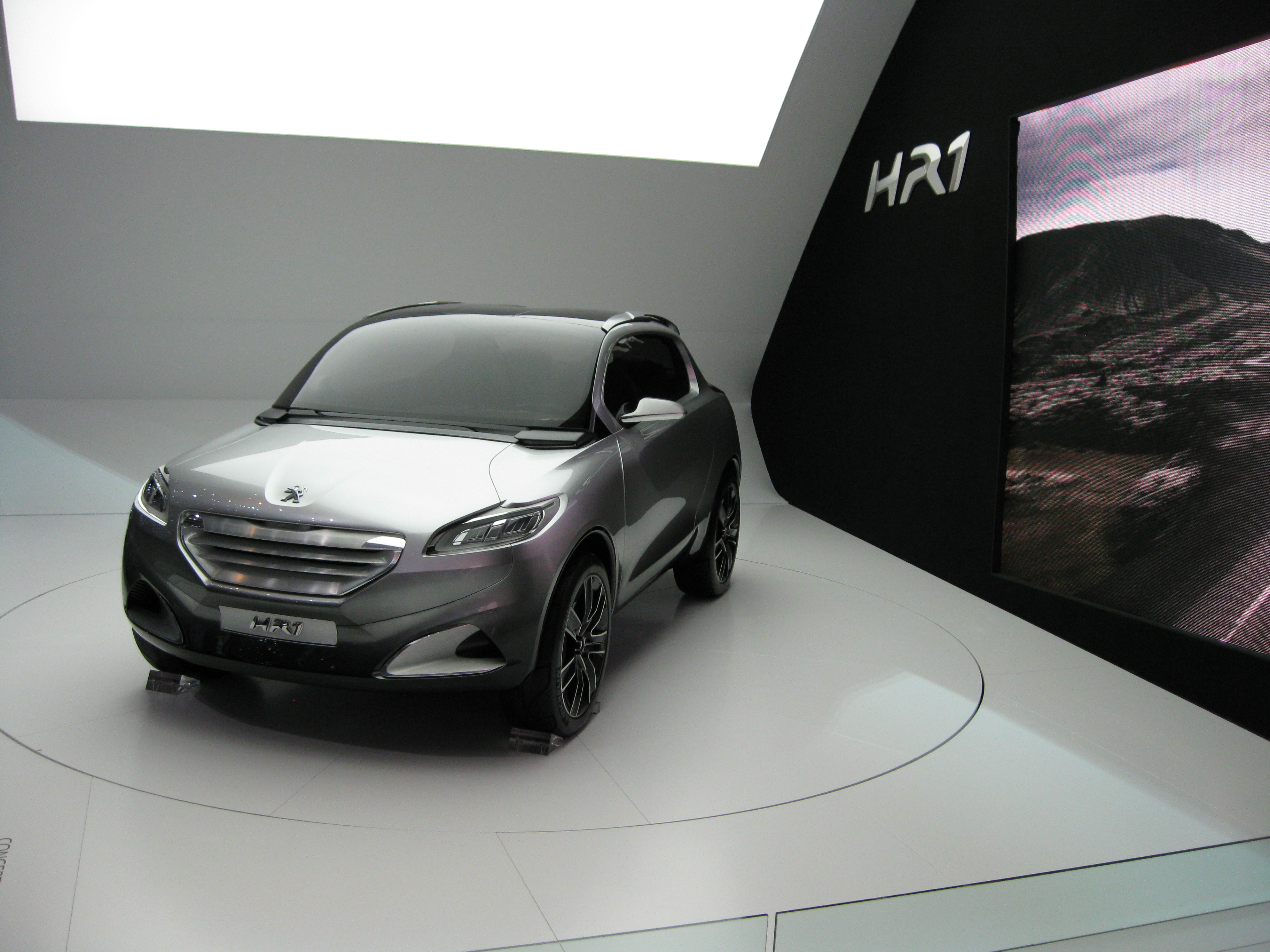 2011-03-04 Autosalon Genf 1321