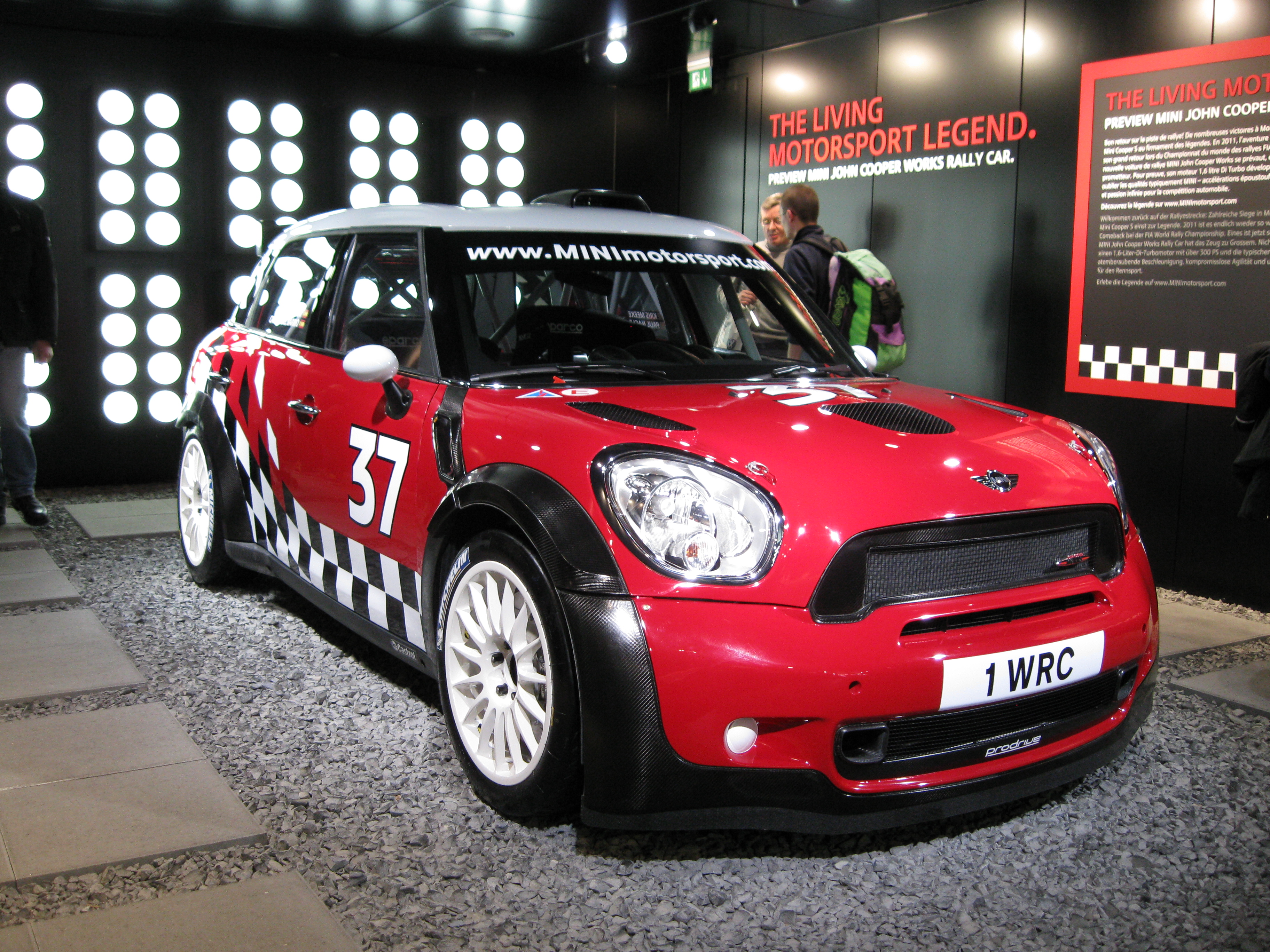 2011-03-04 Autosalon Genf 1349