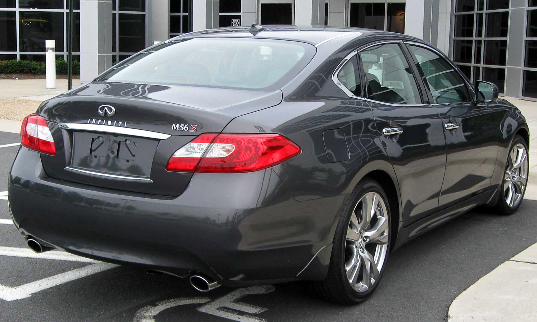 2011 Infiniti M56S rear -- 06-16-2010