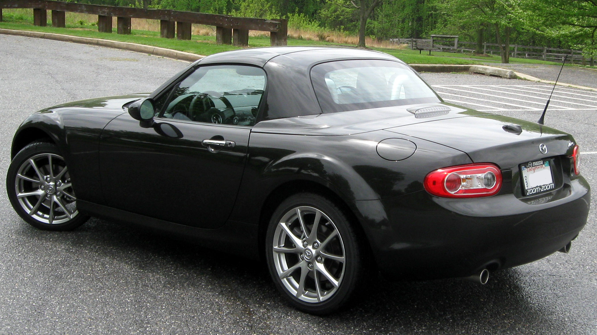 2011 Mazda MX-5 PRHT -- 04-28-2011 rear