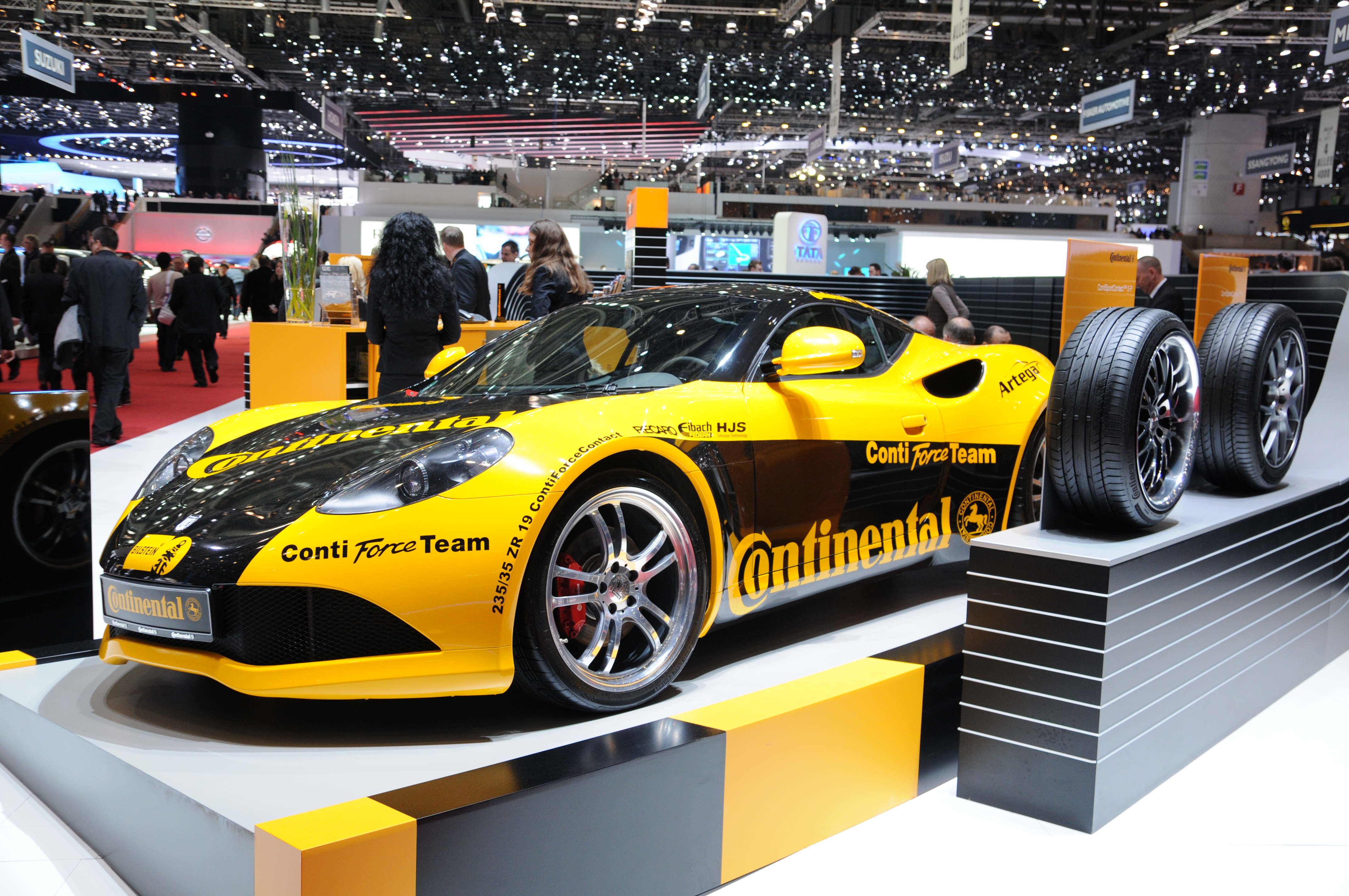 2012-03-07 Motorshow Geneva 4333