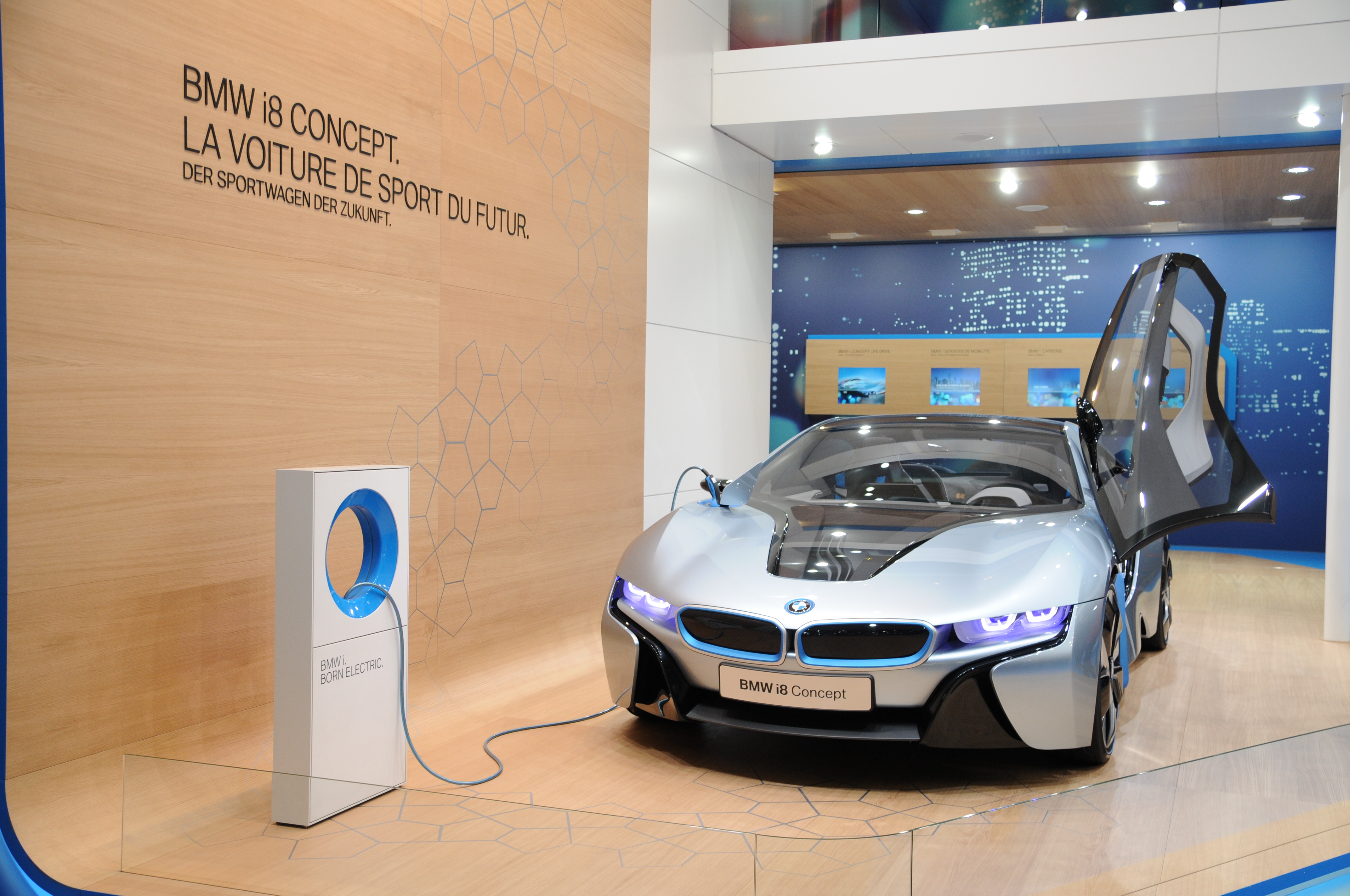 2012-03-07 Motorshow Geneva 4420