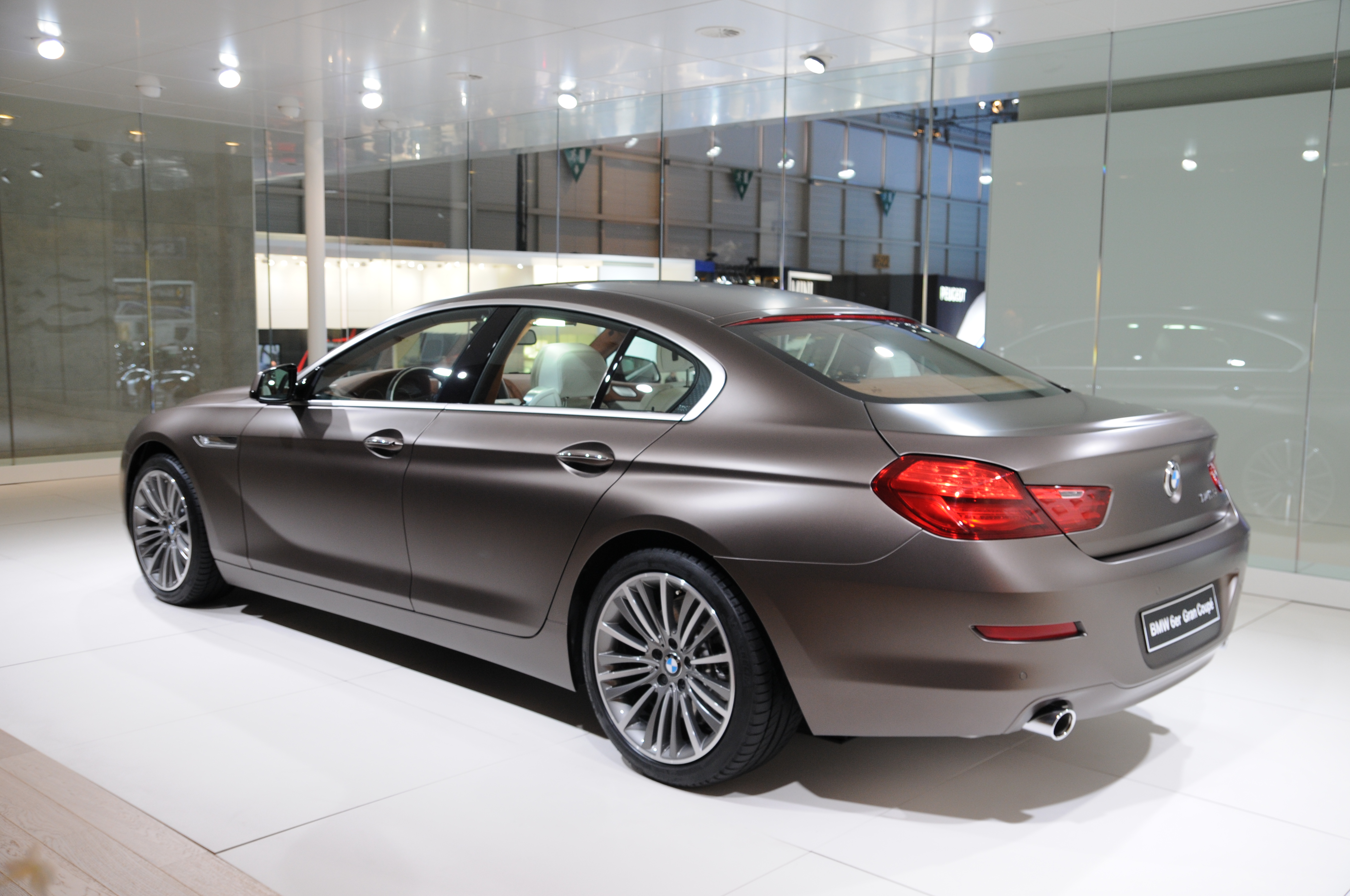 2012-03-07 Motorshow Geneva 4430