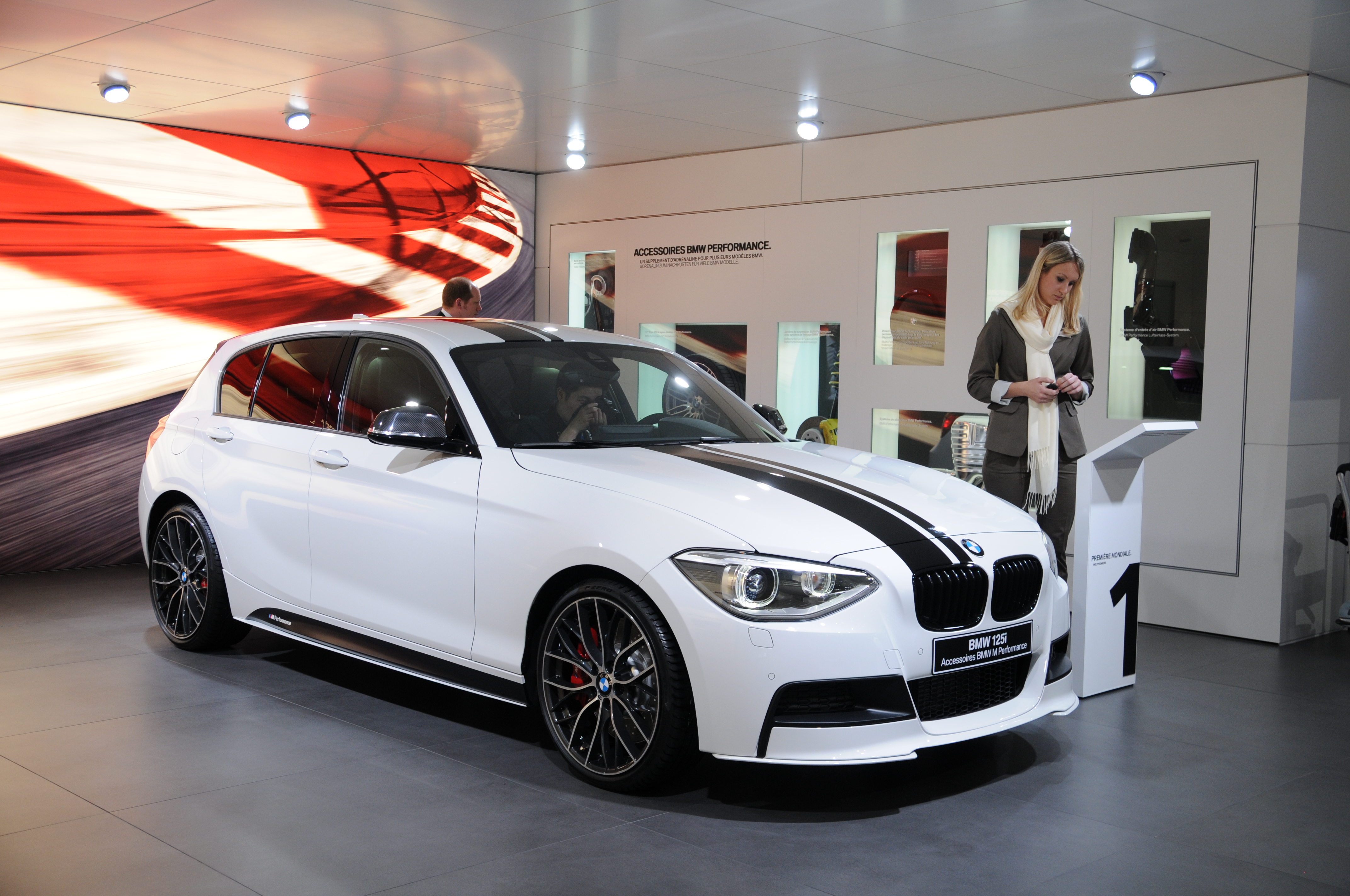 2012-03-07 Motorshow Geneva 4435