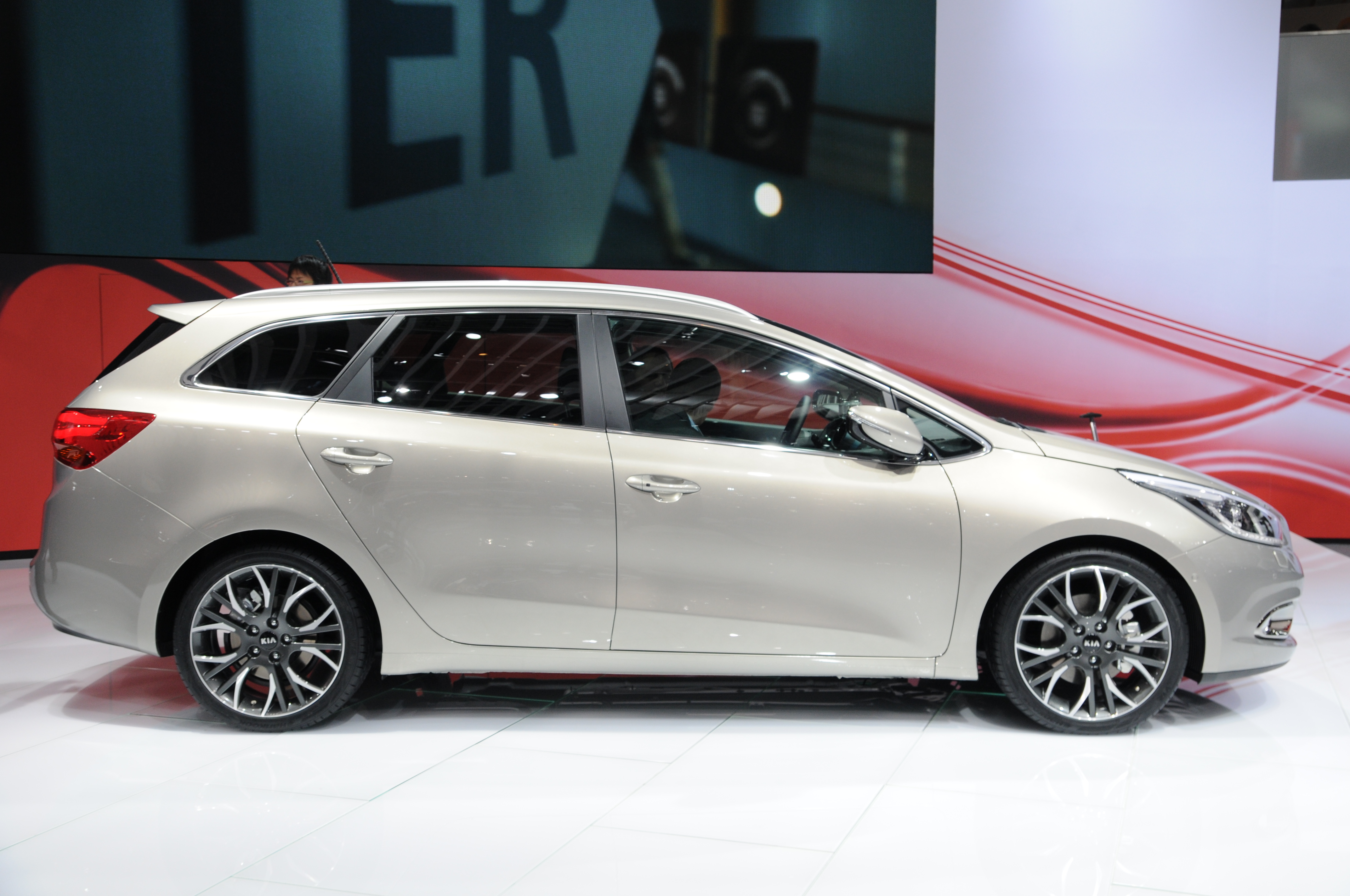 2012-03-07 Motorshow Geneva 4479