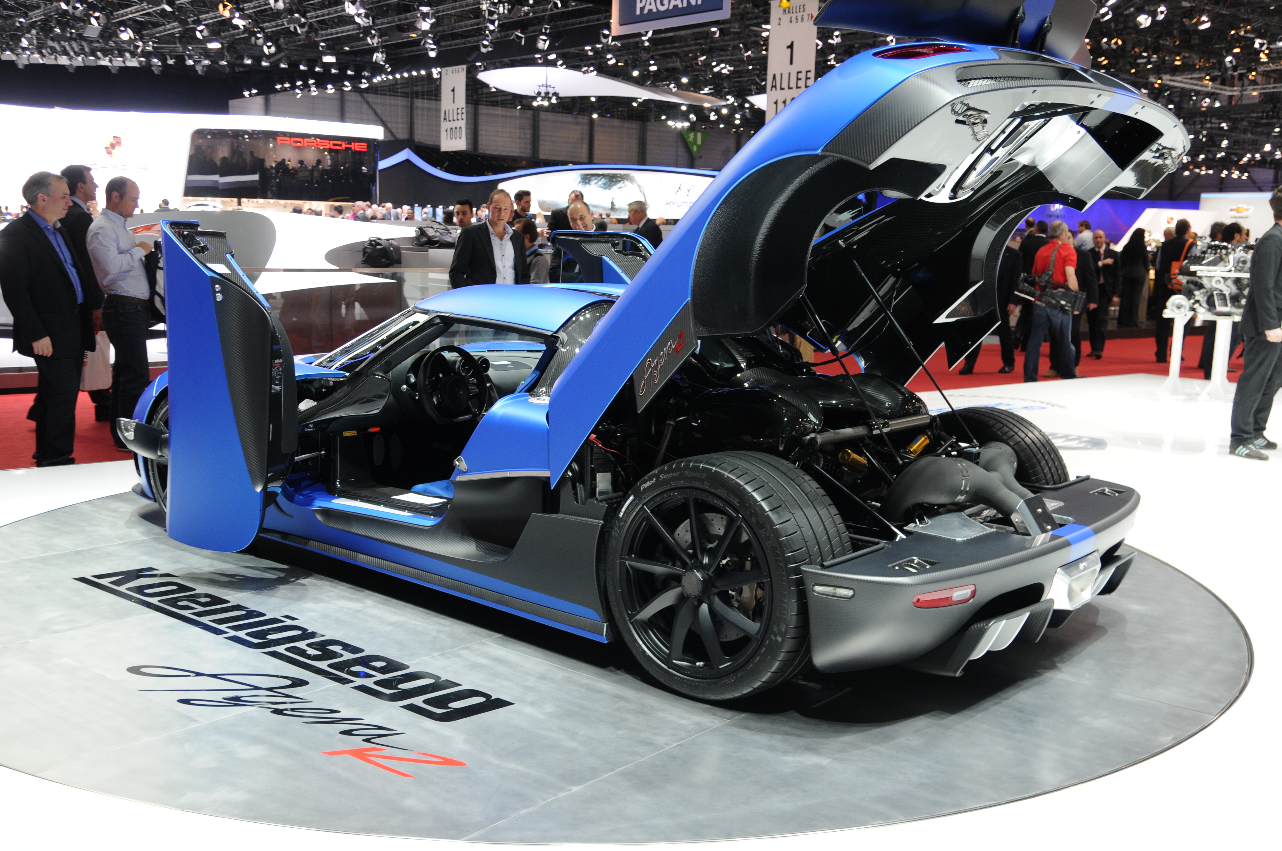 2012-03-07 Motorshow Geneva 4599