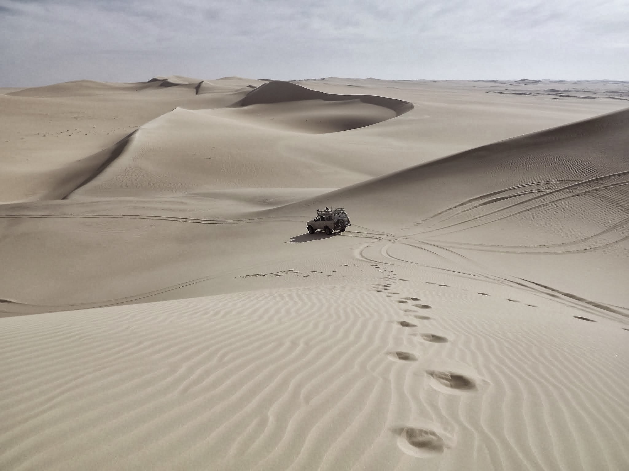 4WD@dunes(byDEM)