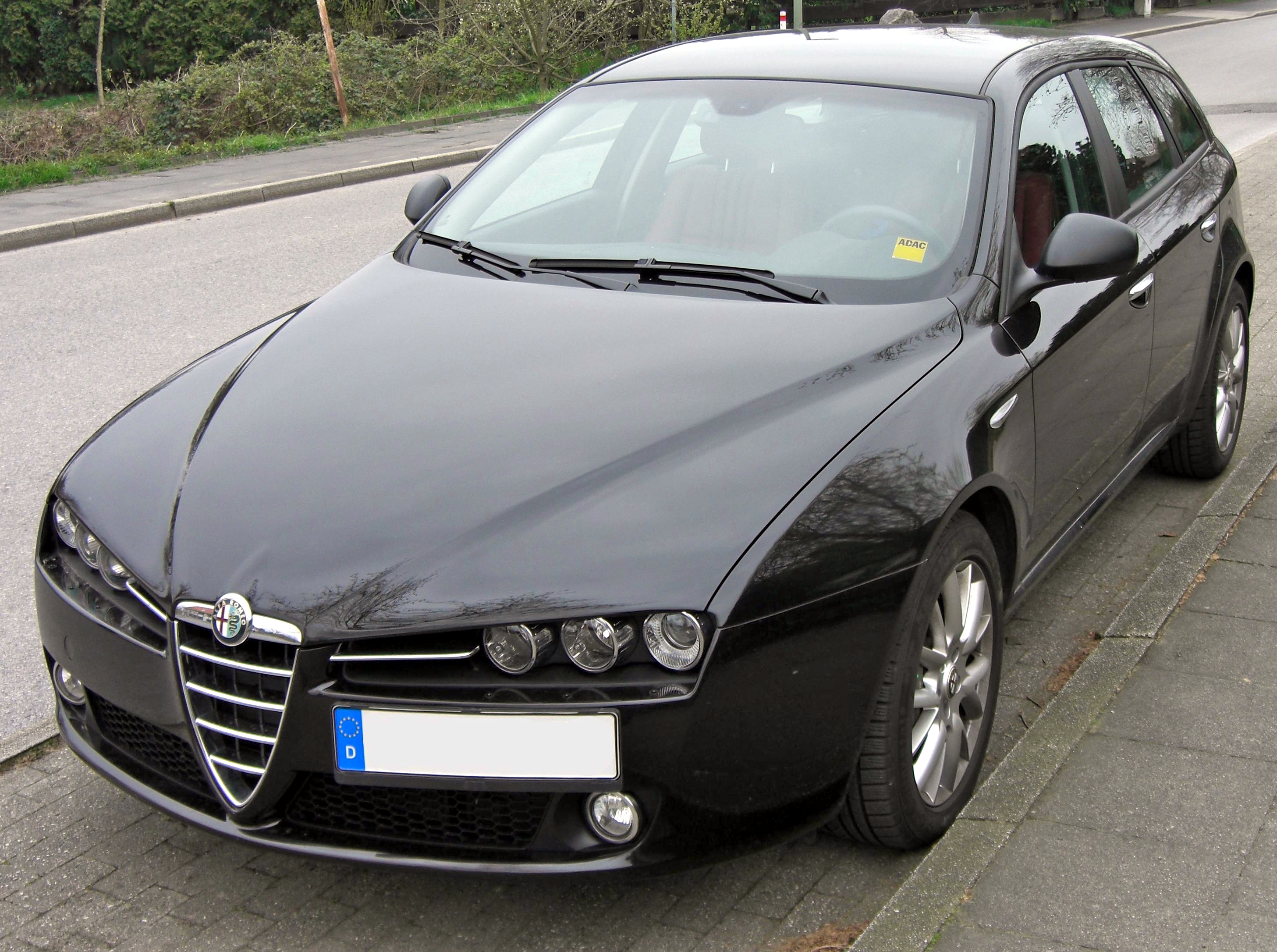 Alfa Romeo 159 Sportwagon front