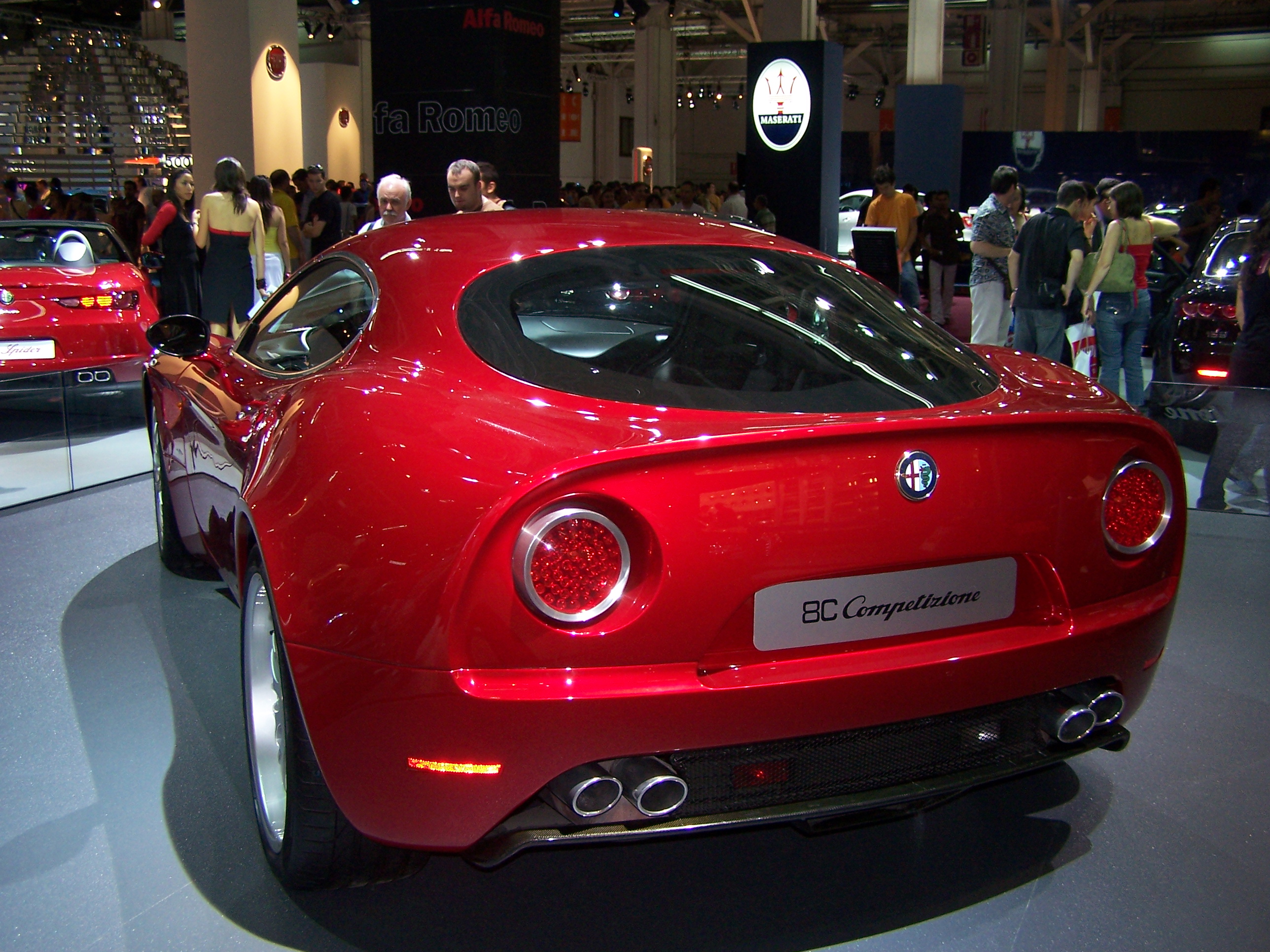 Alfa Romeo 8C rear