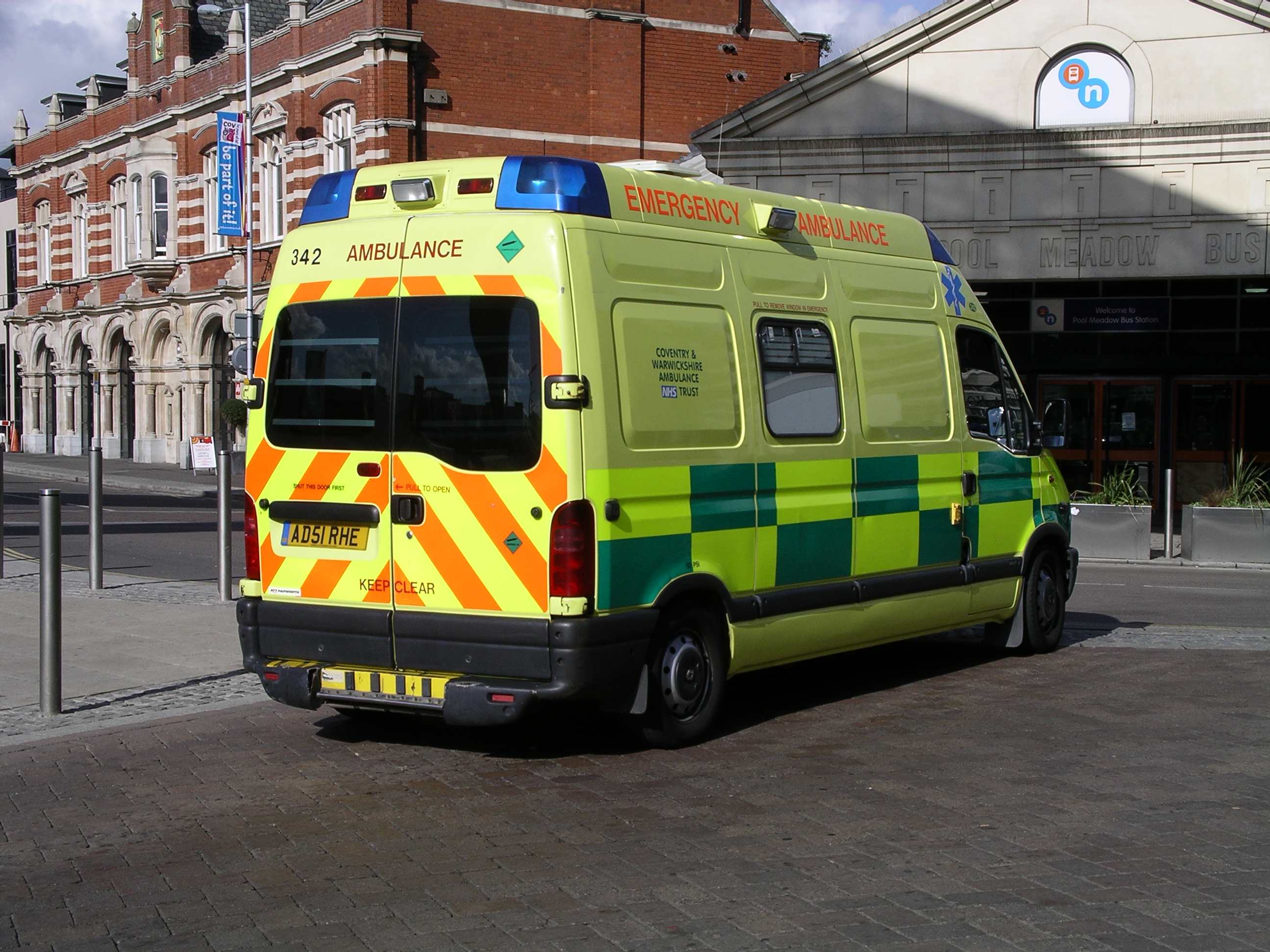 Ambulance rear 12u07