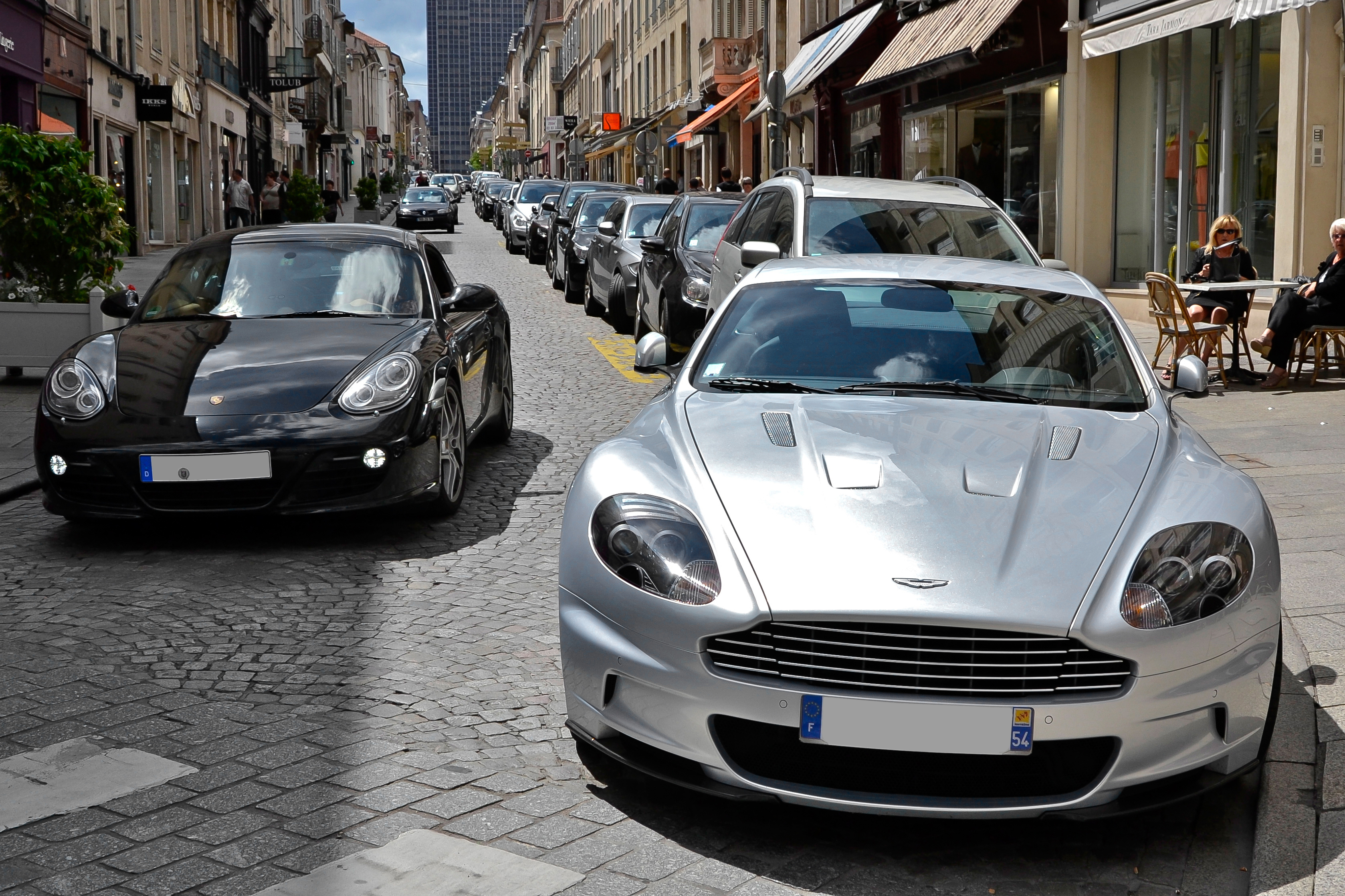 Aston Martin DBS (7355312286)