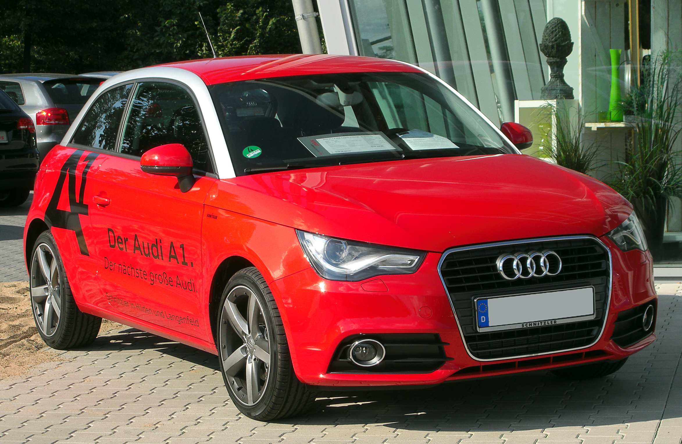 Audi A1 1.4 TFSI Ambition front 20100904