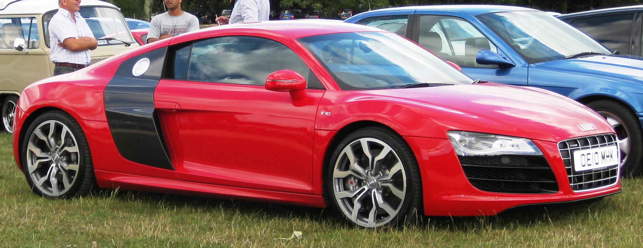 Audi R8 Jul 2010 5204cc
