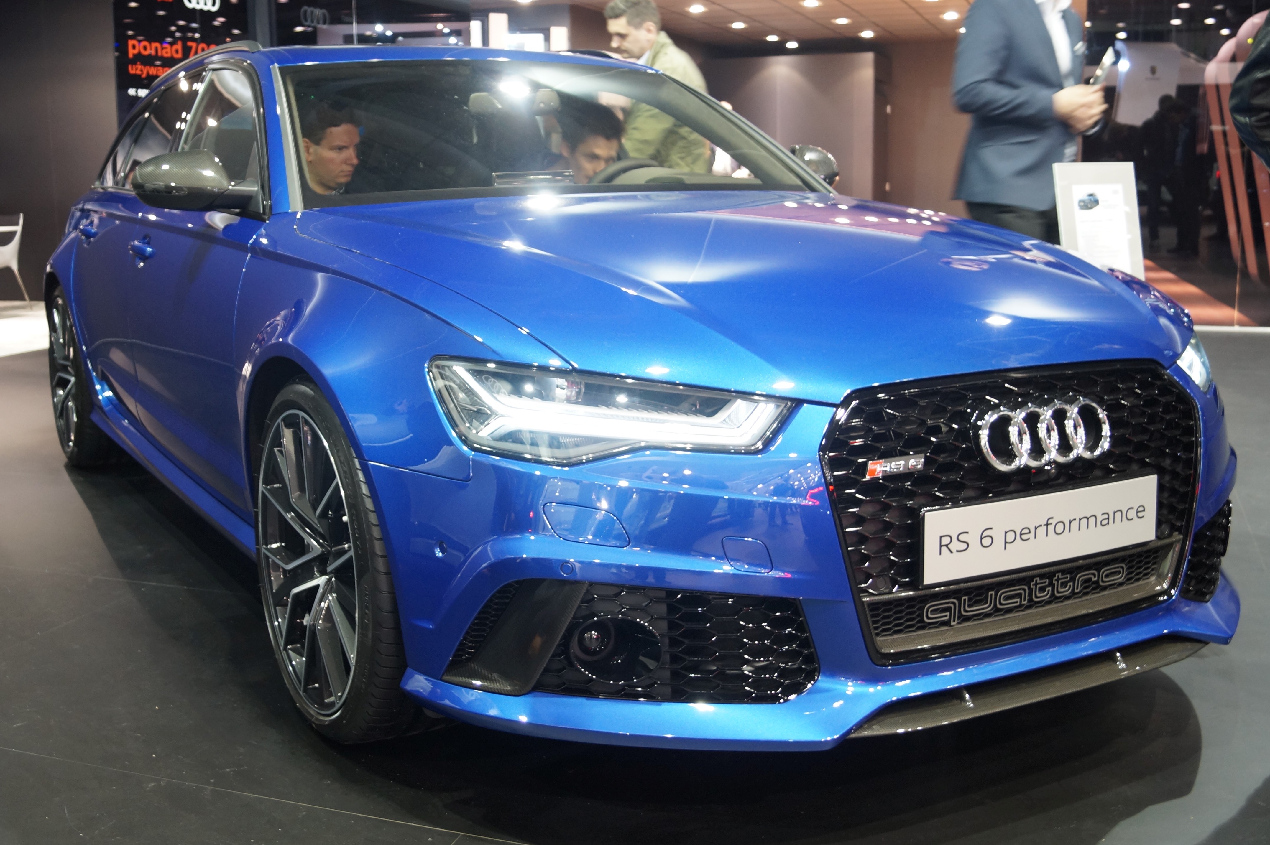 Audi RS6 - prawy przód (MSP17)