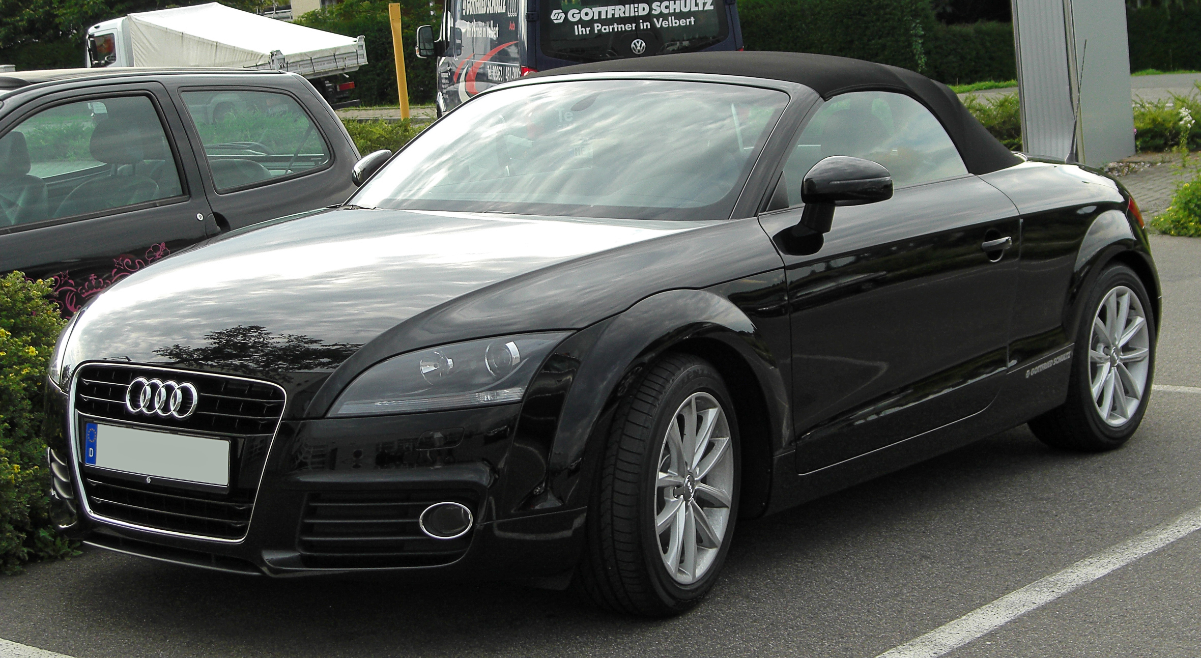 Audi TT Roadster TFSI (8J) Facelift front 20100805
