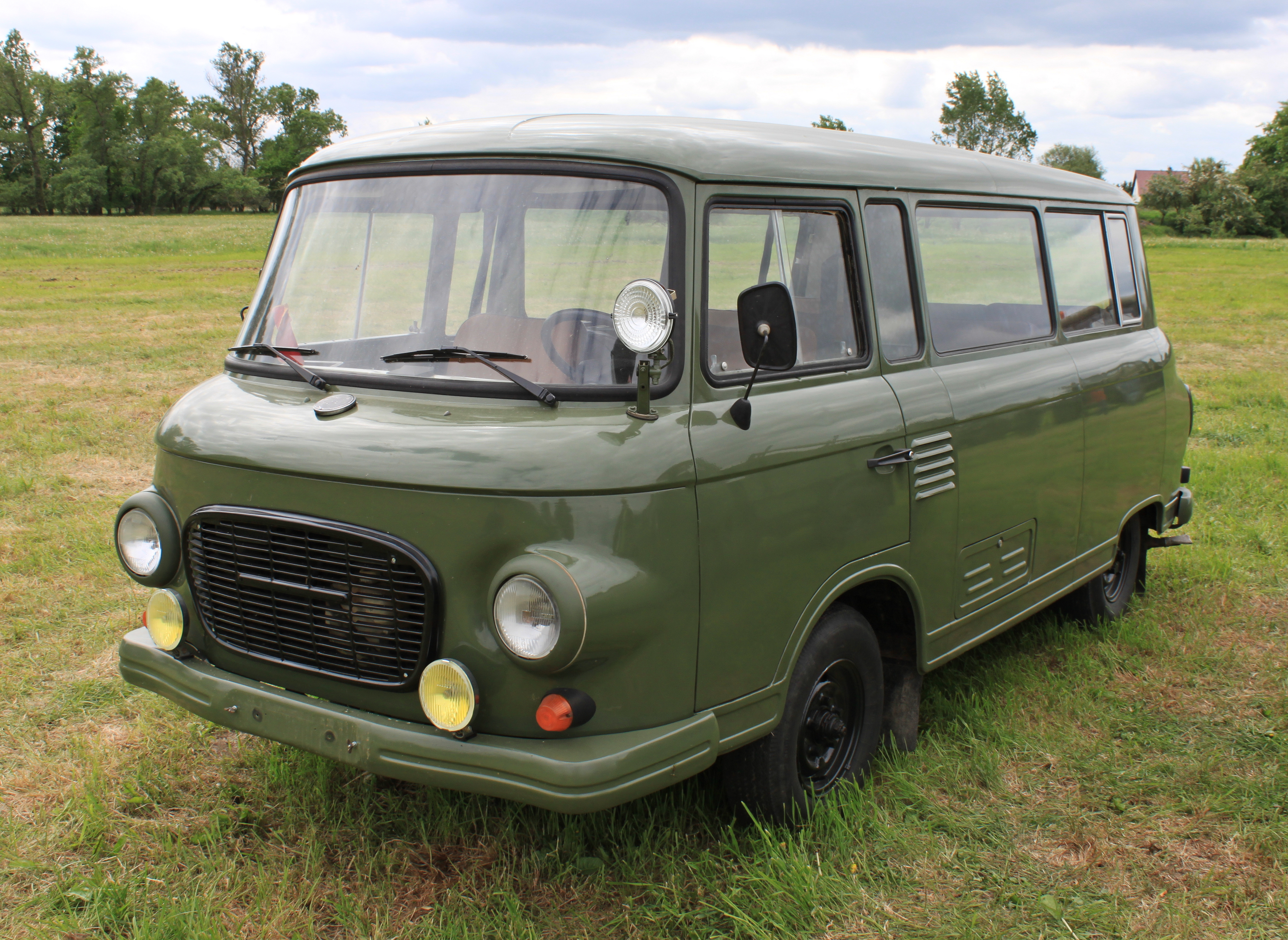 B1000 NVA-Bus