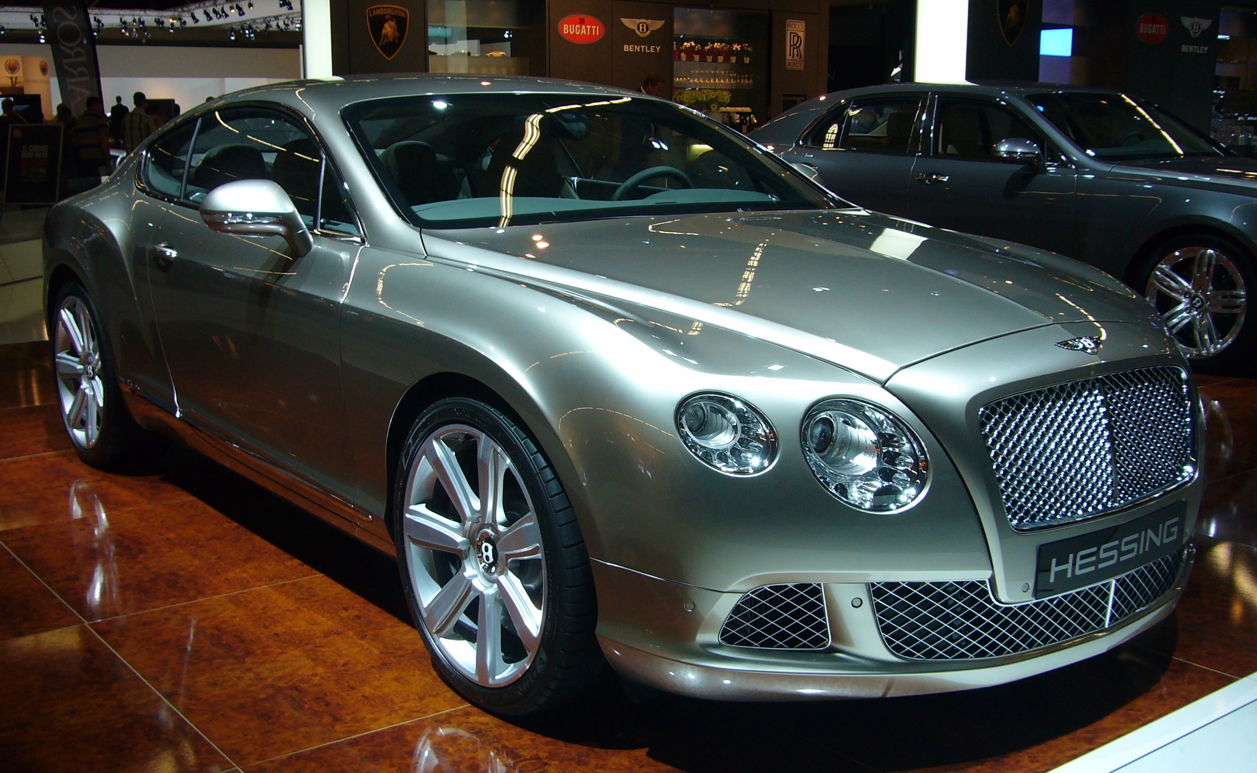 Bentley Continental GT (front quarter)
