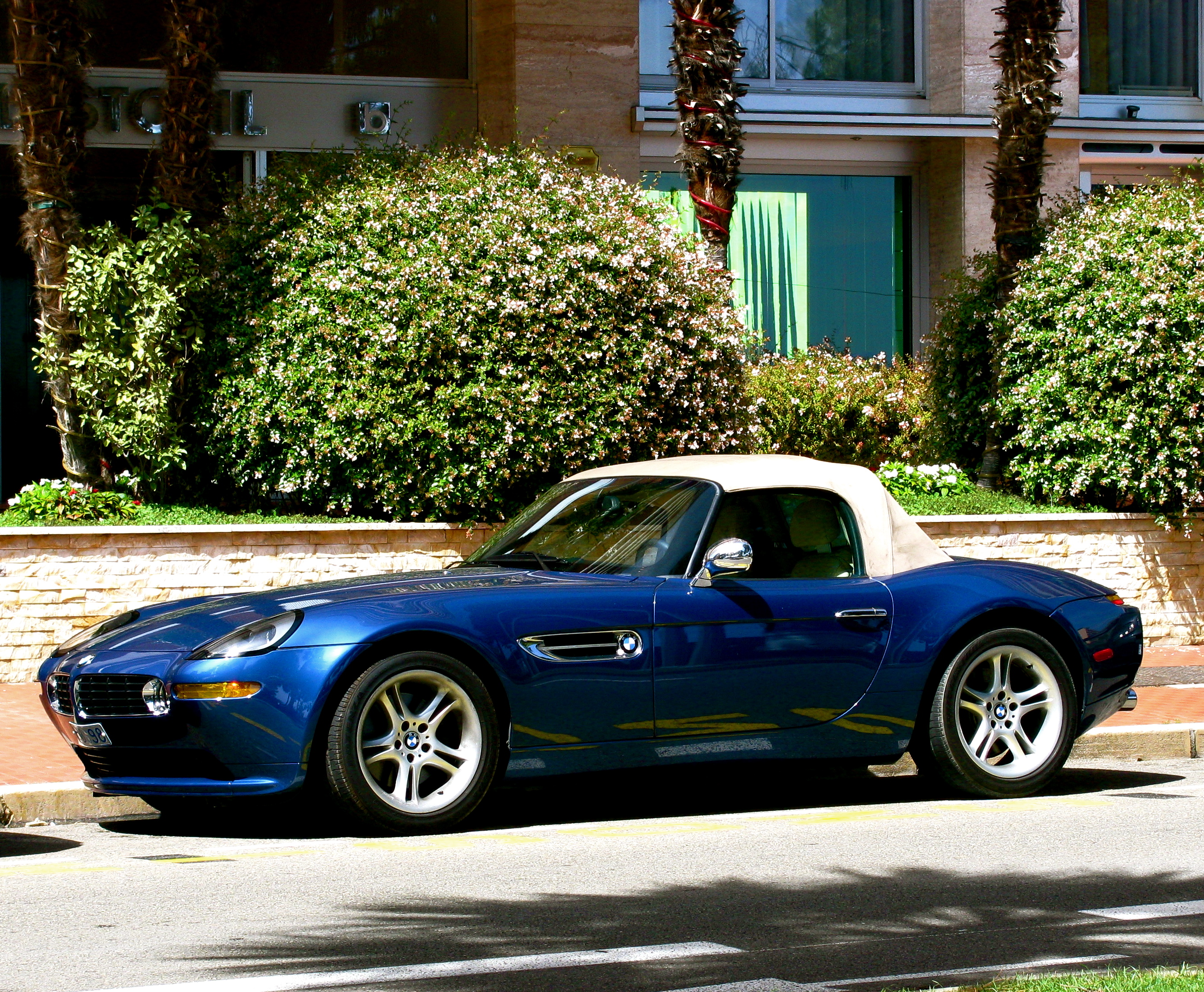 Blue BMW Z8 l closed