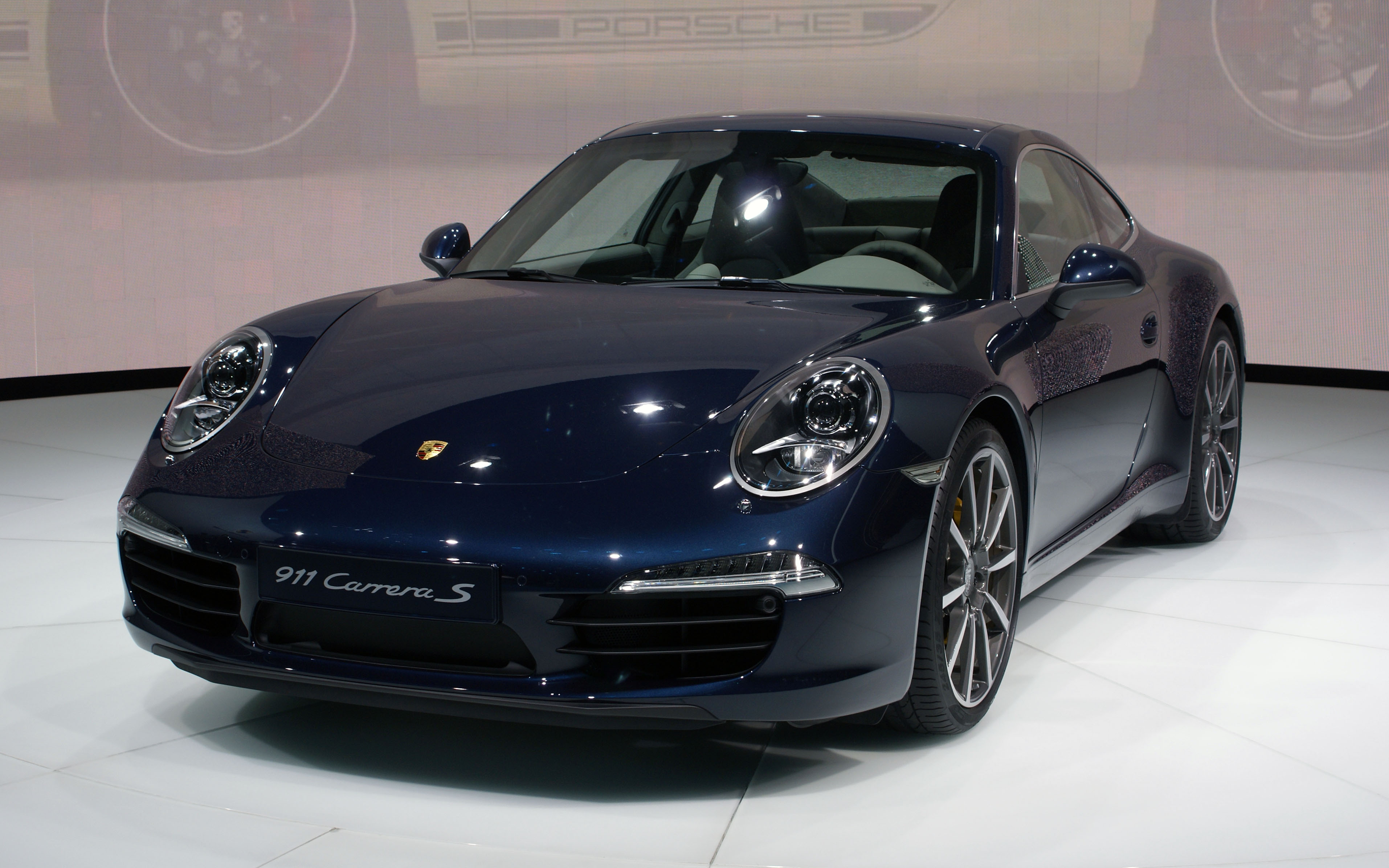 Blue Porsche 991 Carrera S fl IAA 2011